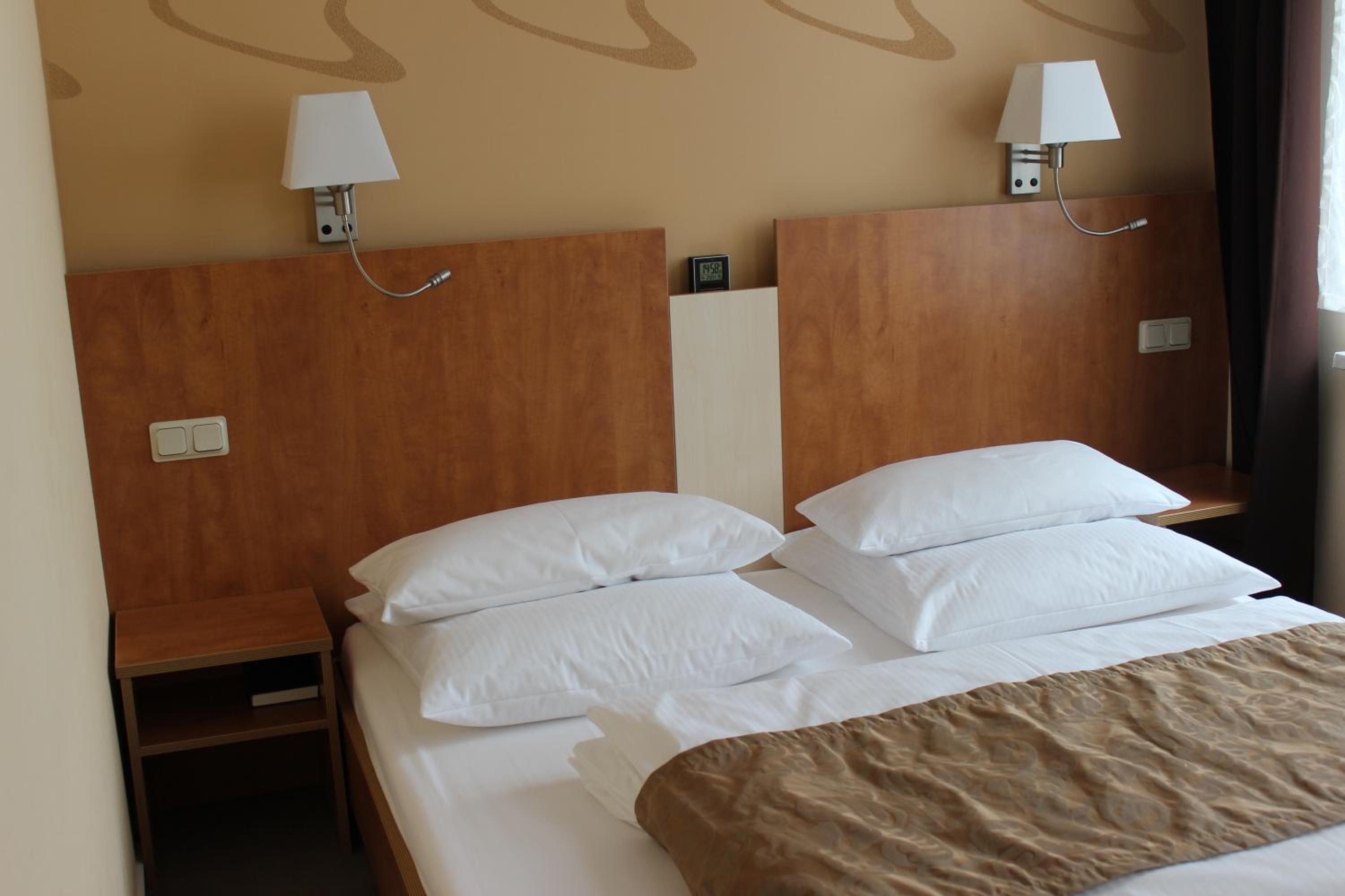Double Room photo 3