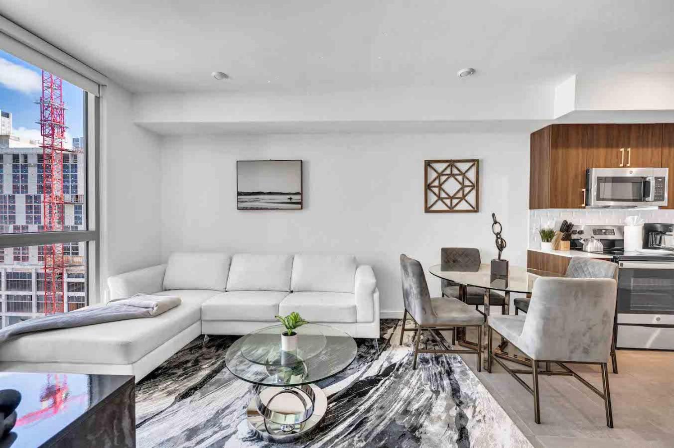 Apartment photo 1