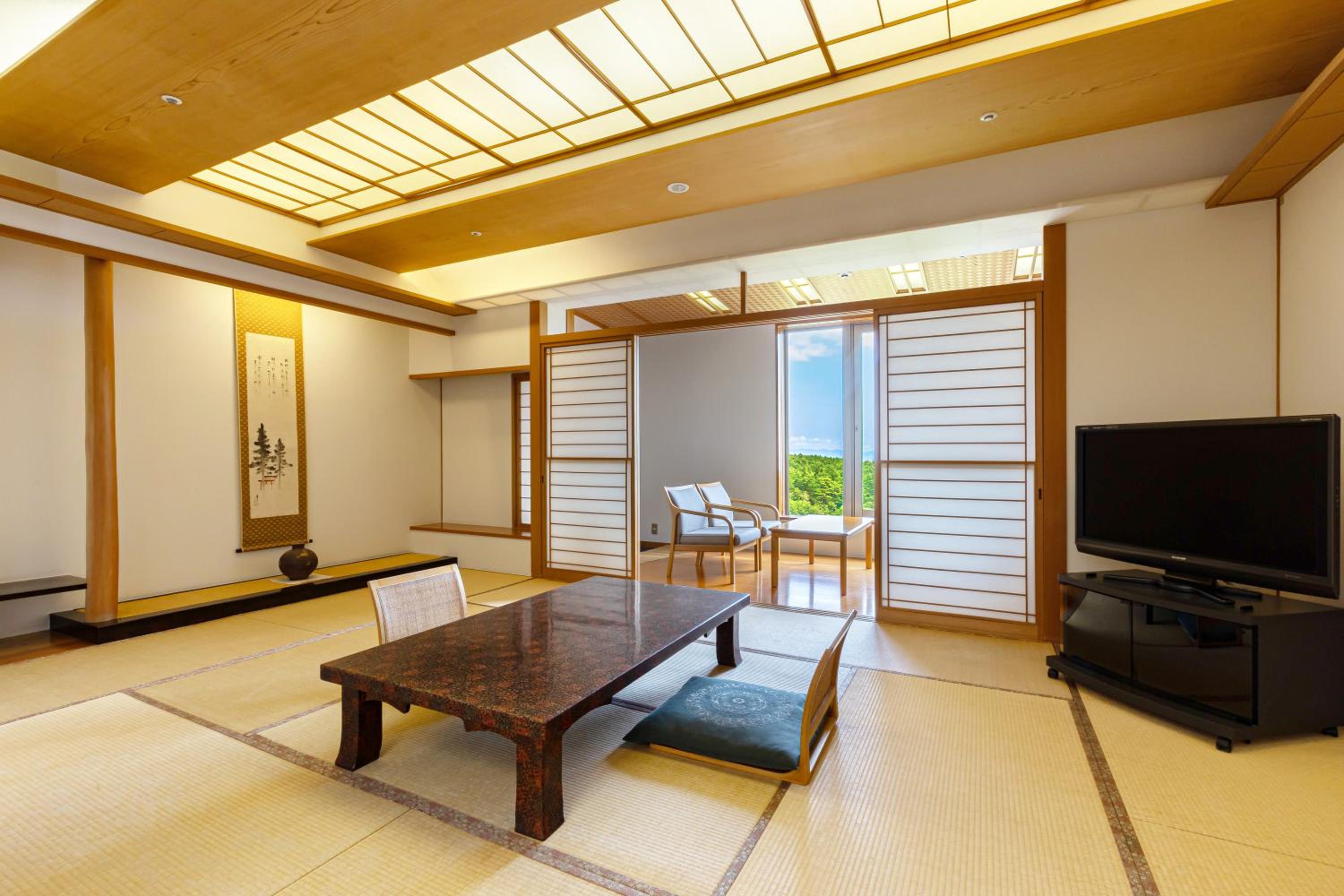 Japanese-Style Deluxe Room