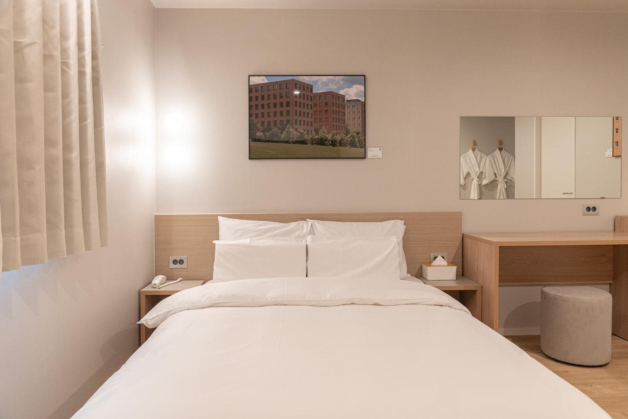 Standard Double Room - Photo 5