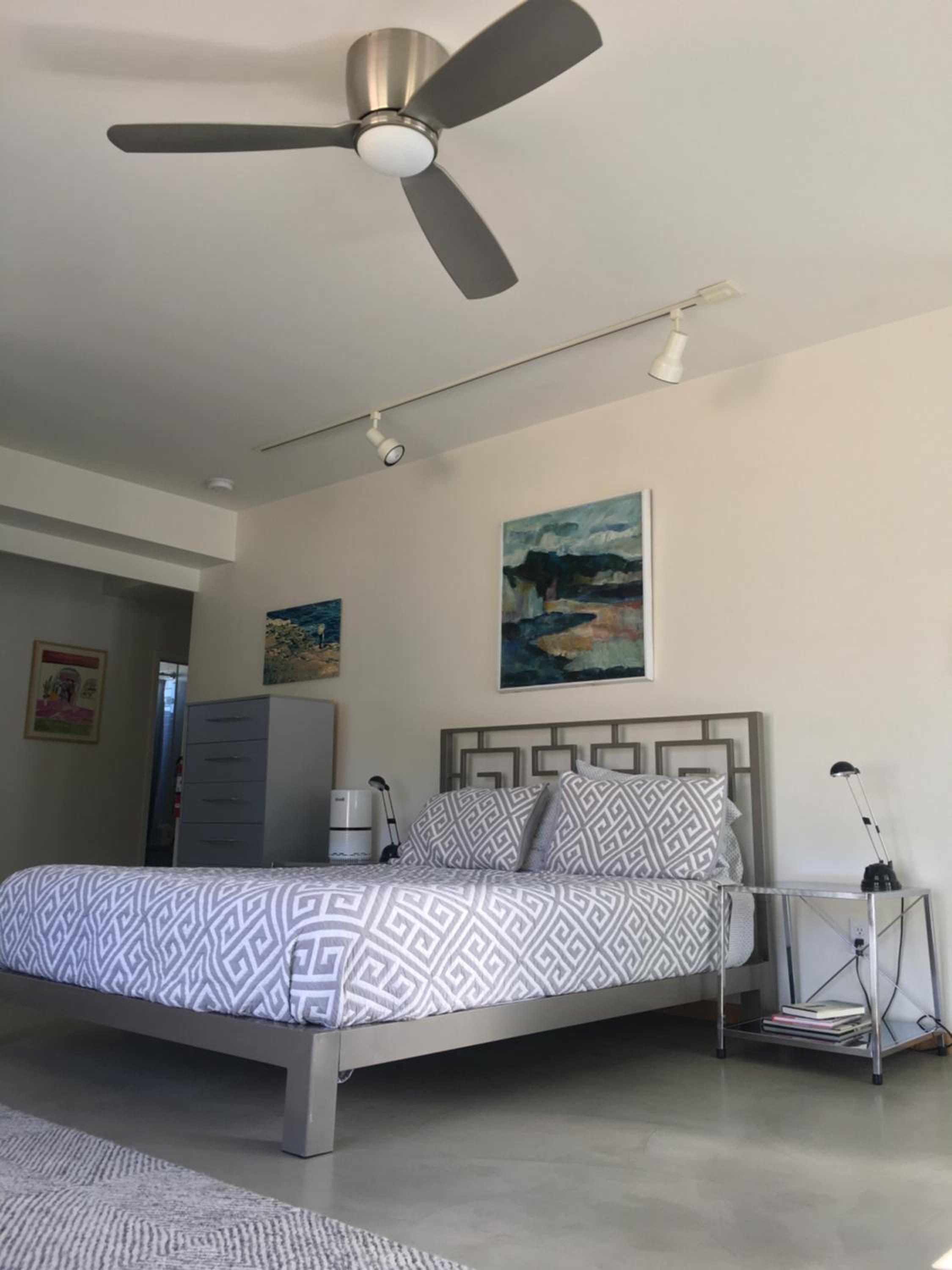 Two-Bedroom House photo 2