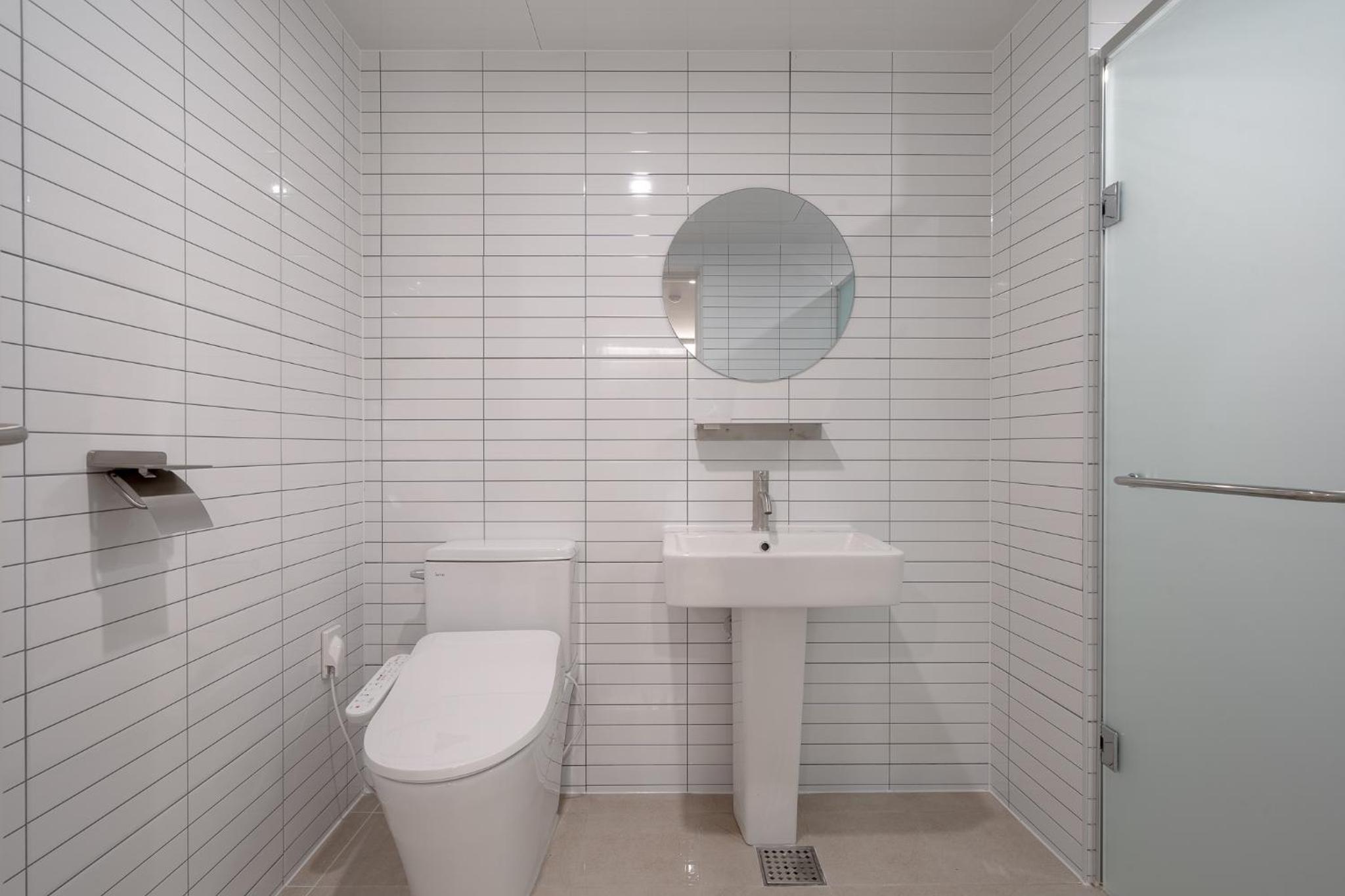 Standard Single Room - Photo 6