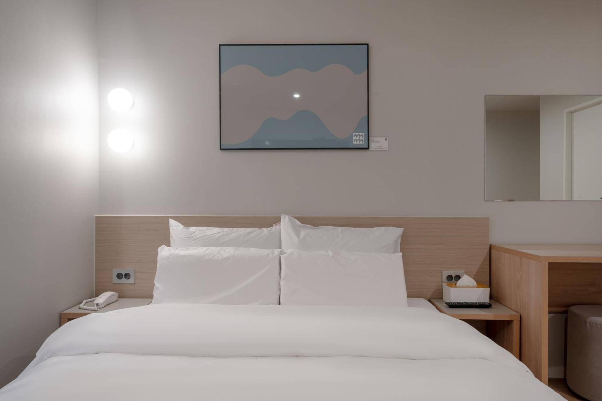Deluxe Single Room - Photo 5