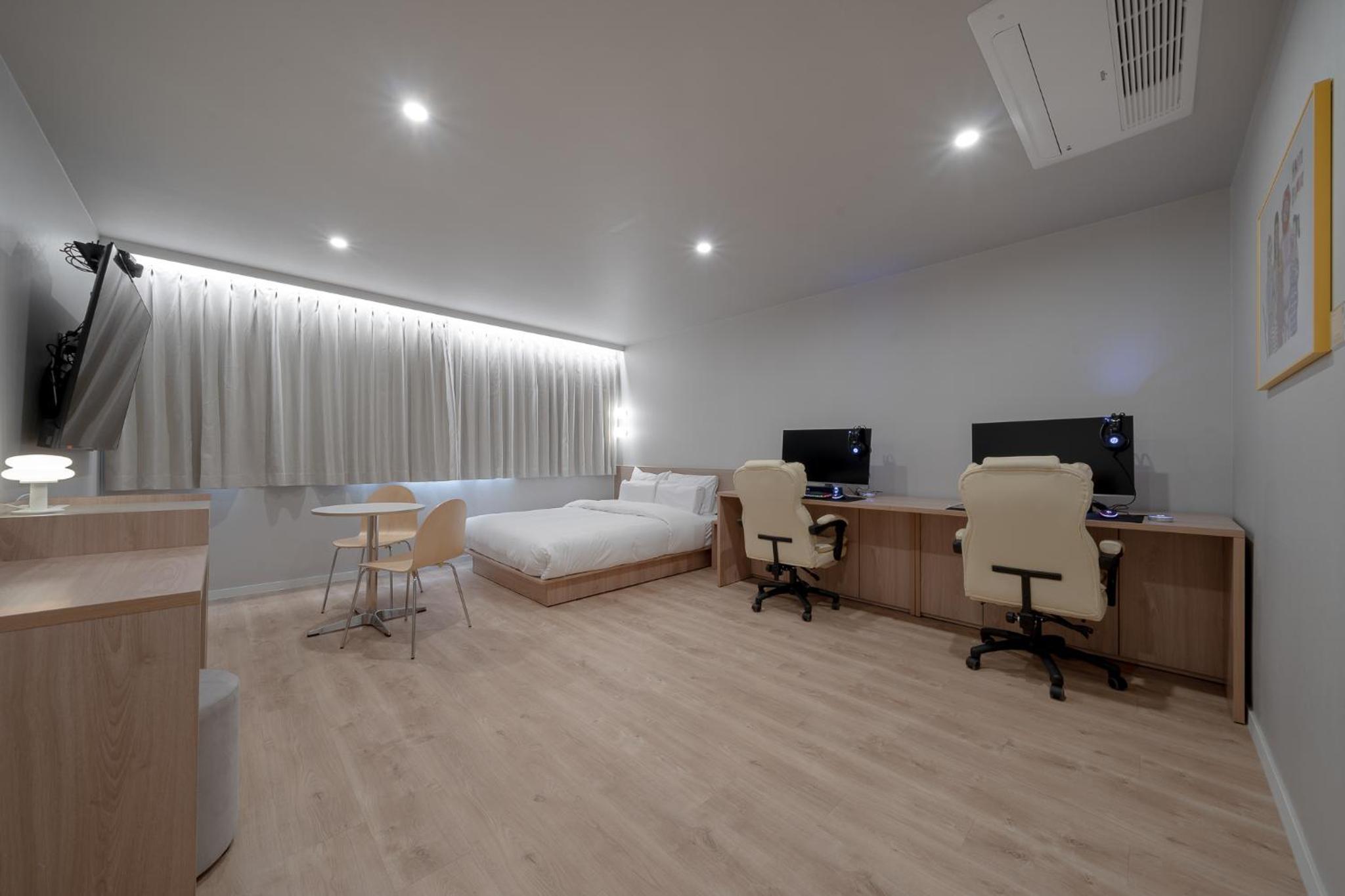 Studio Room - Photo 9