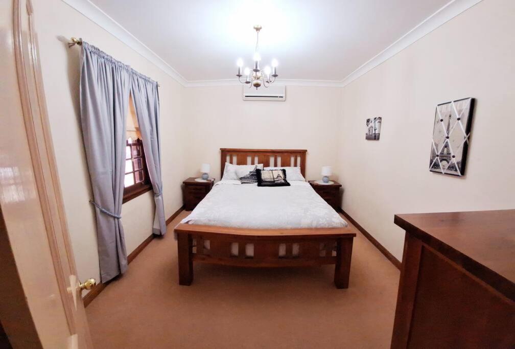 Three-Bedroom House photo 1