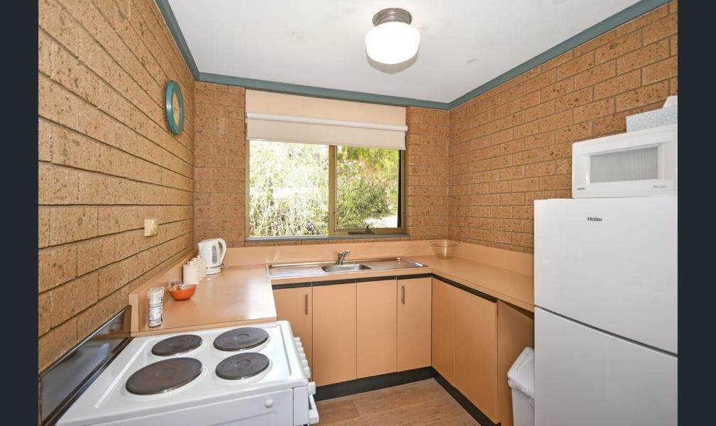 Cottage 3 photo 2