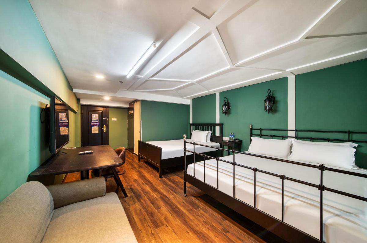 Twin Room