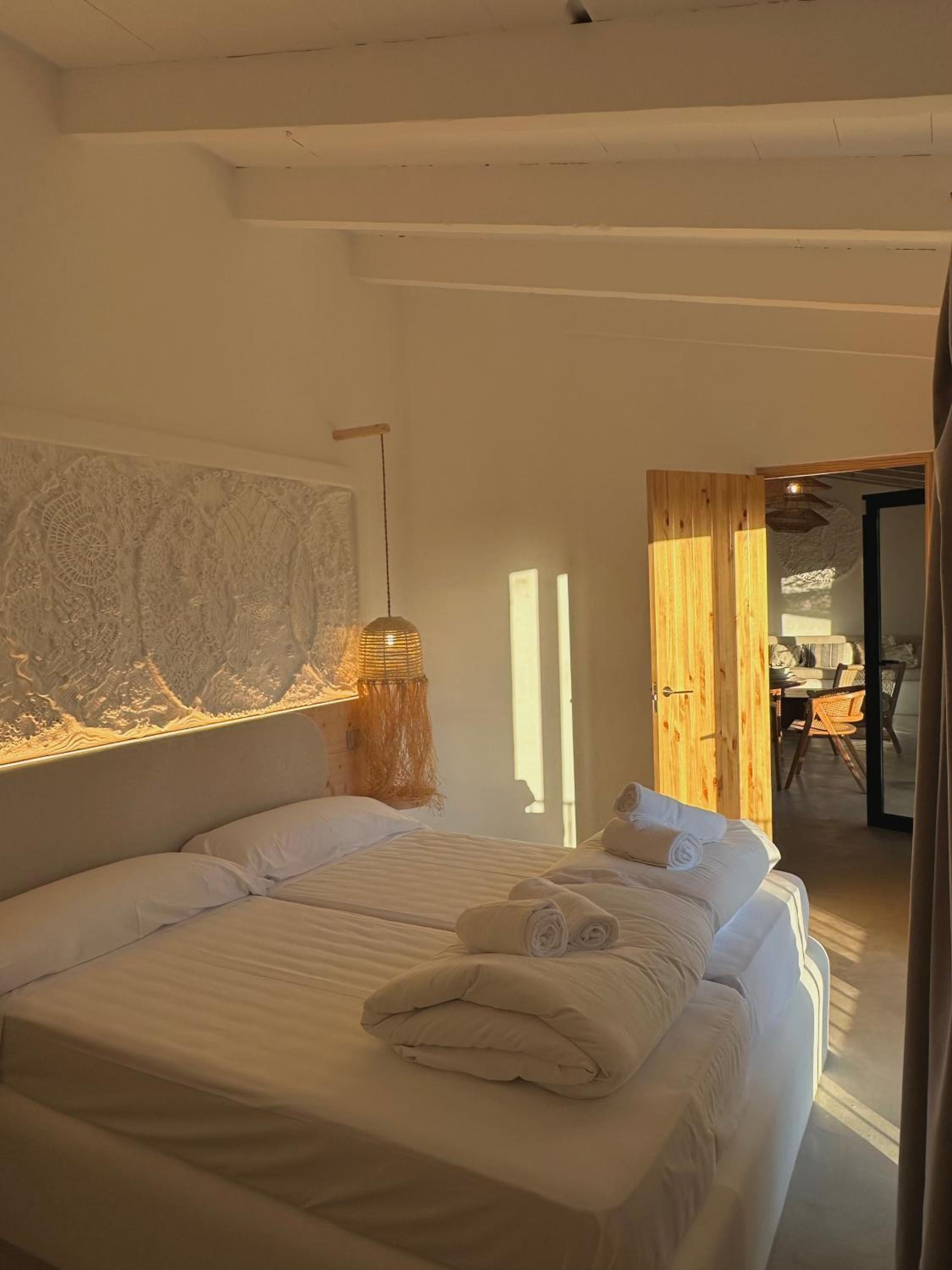 Two-Bedroom House photo 3