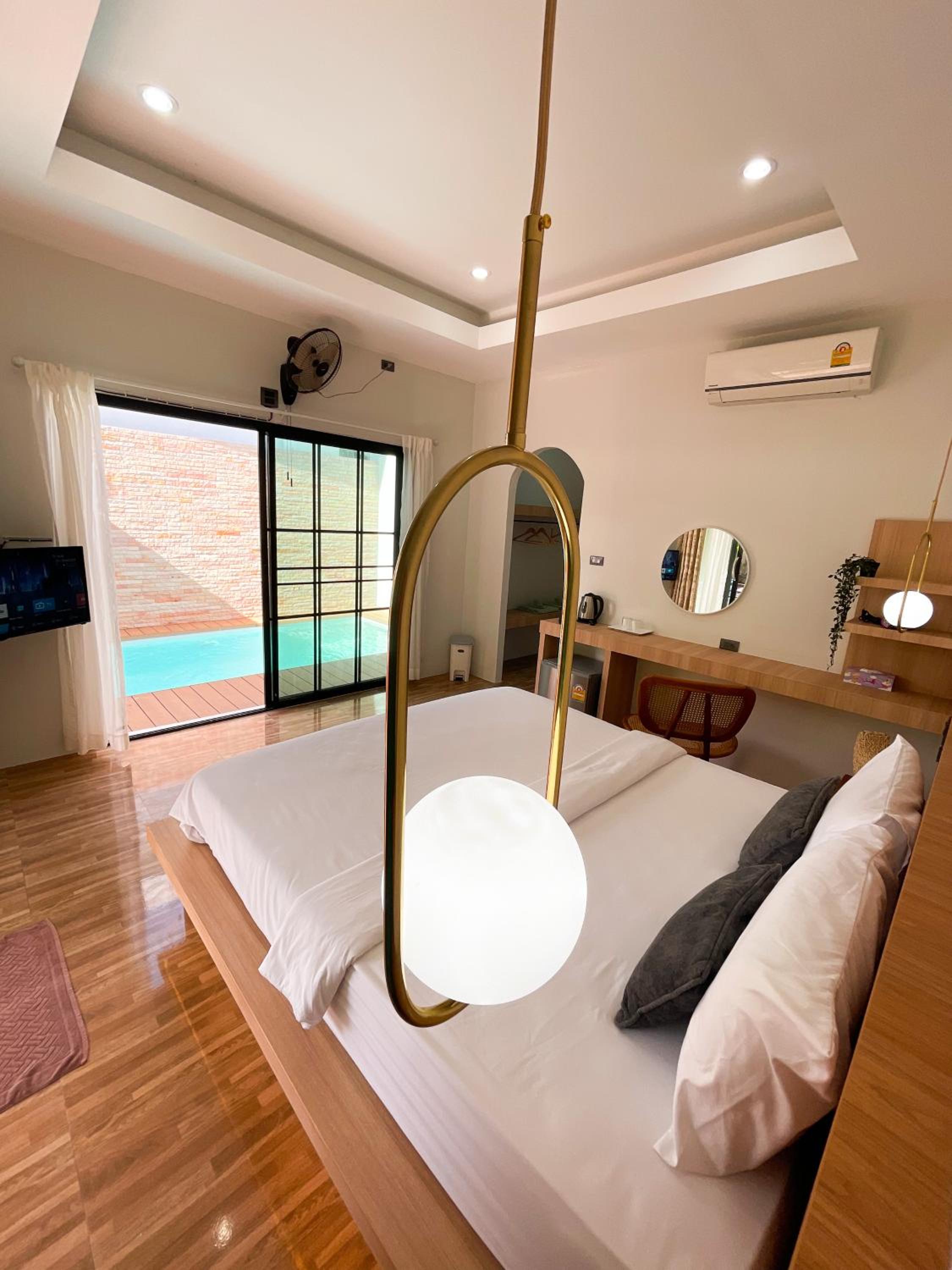 Villa with Private Pool photo 3