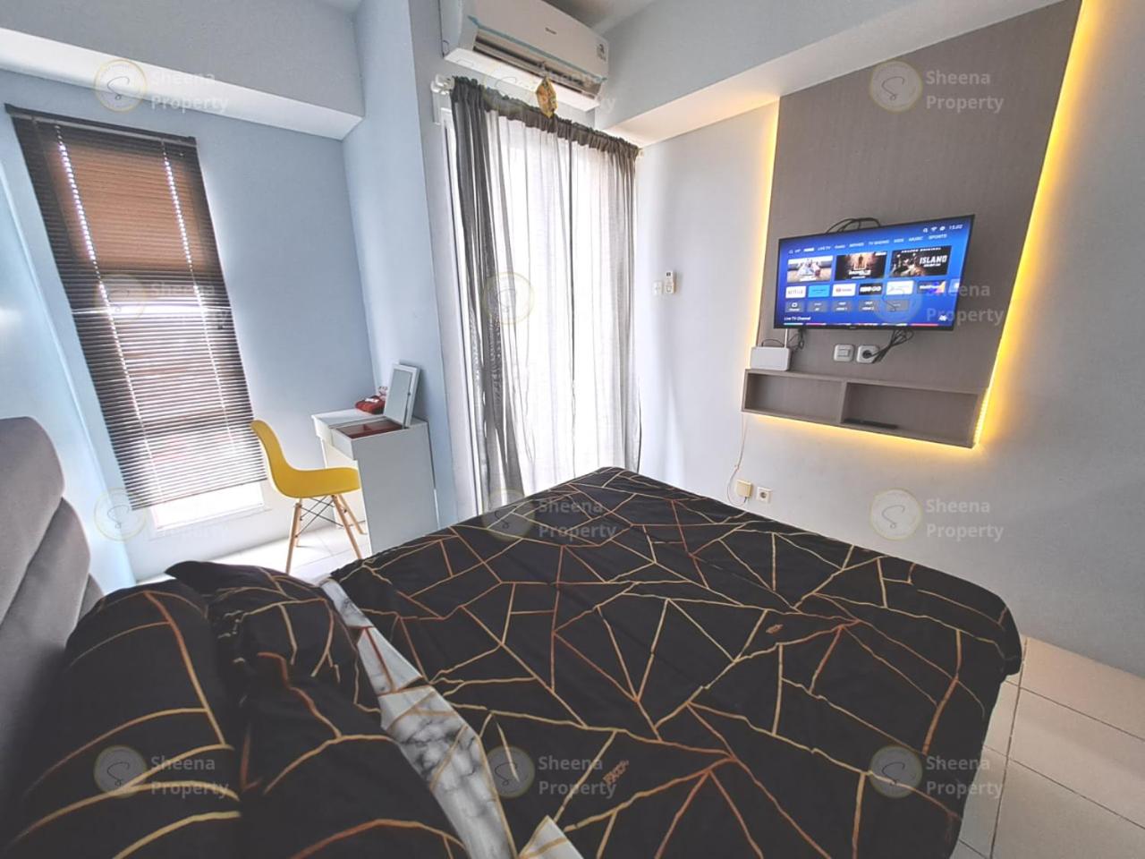 One-Bedroom Apartment photo 1