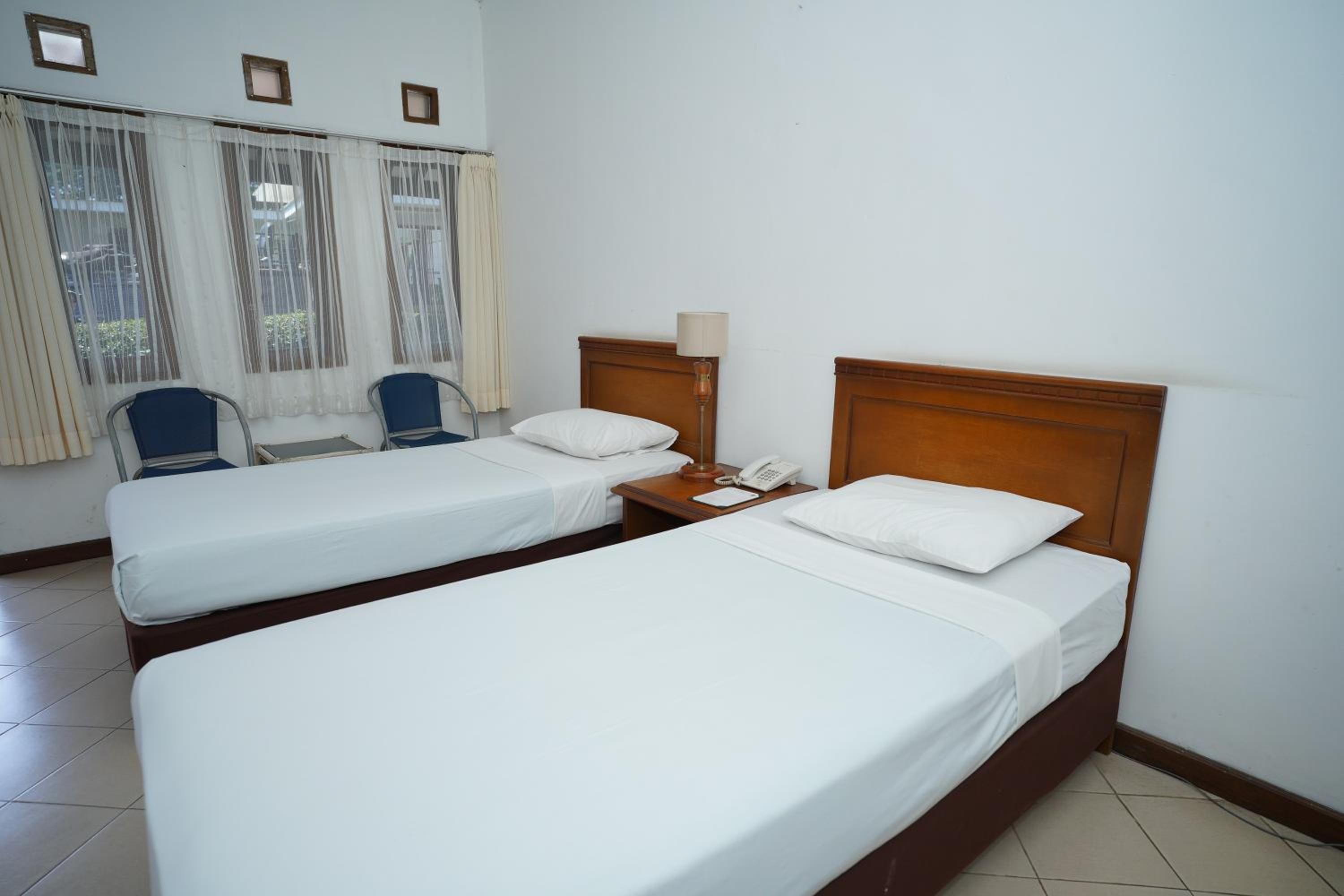 Standard Twin Room photo 1