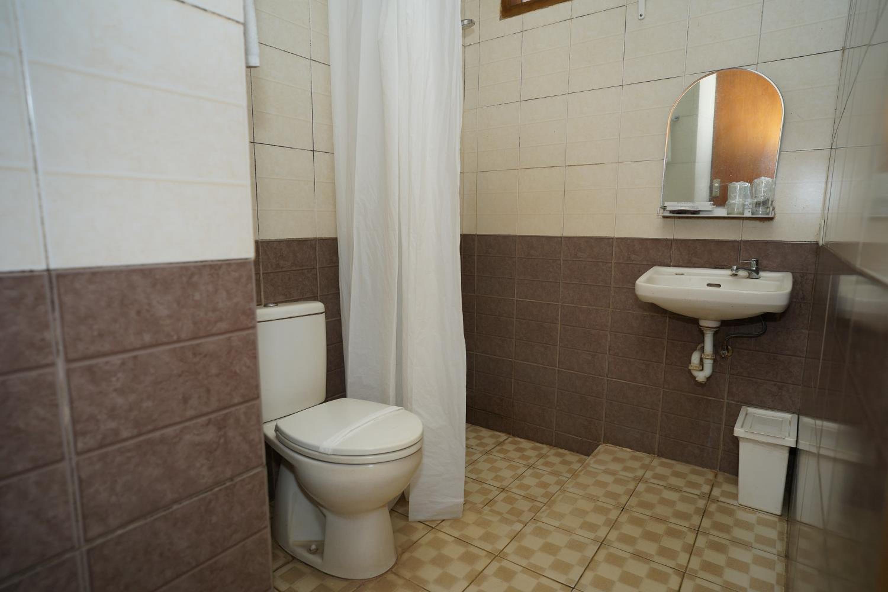 Standard Twin Room photo 2