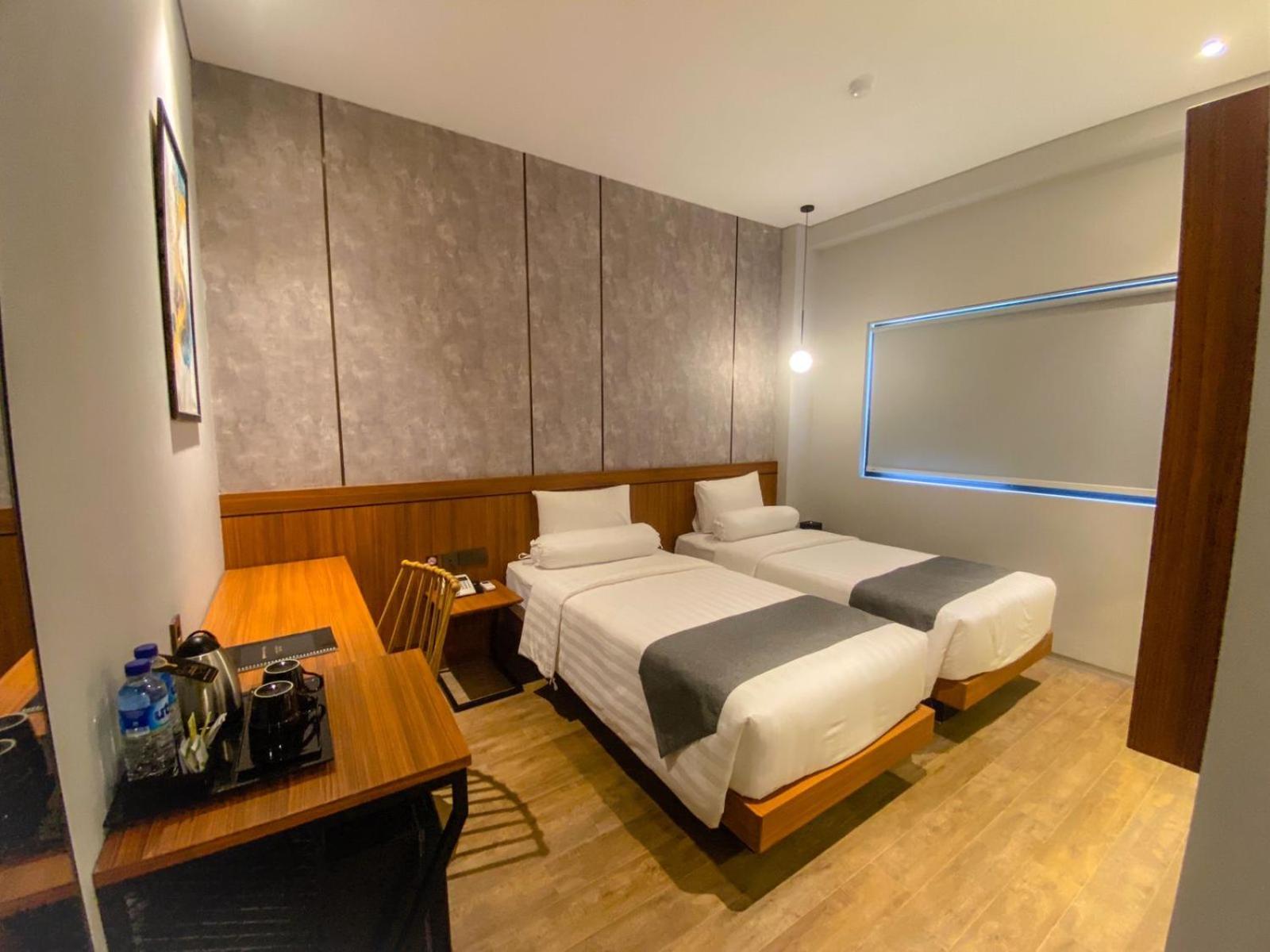 Deluxe Twin Room - Photo 2