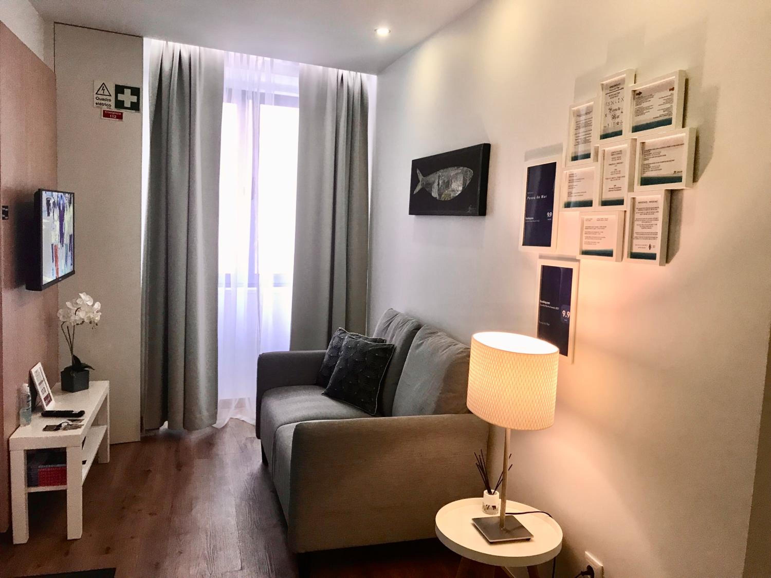 One-Bedroom Apartment photo 2