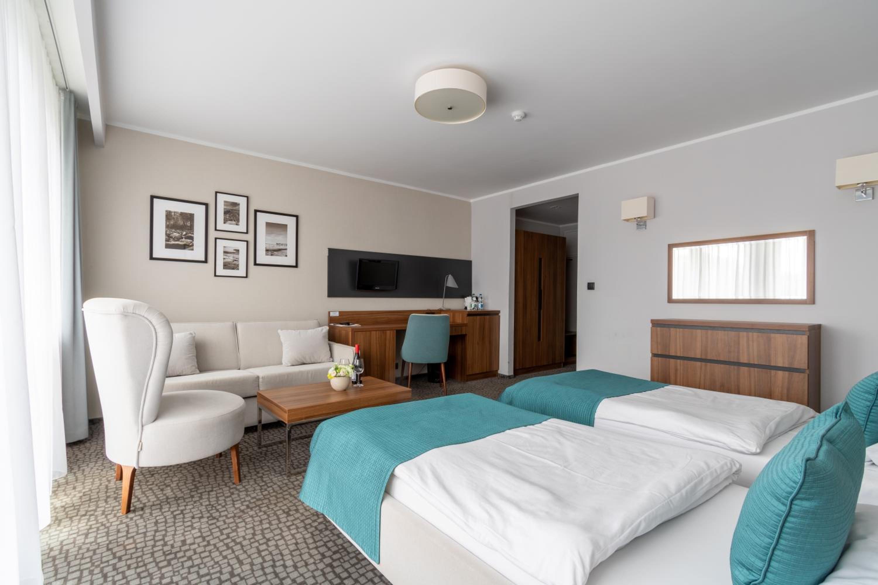 Superior Double or Twin Room - Photo 1