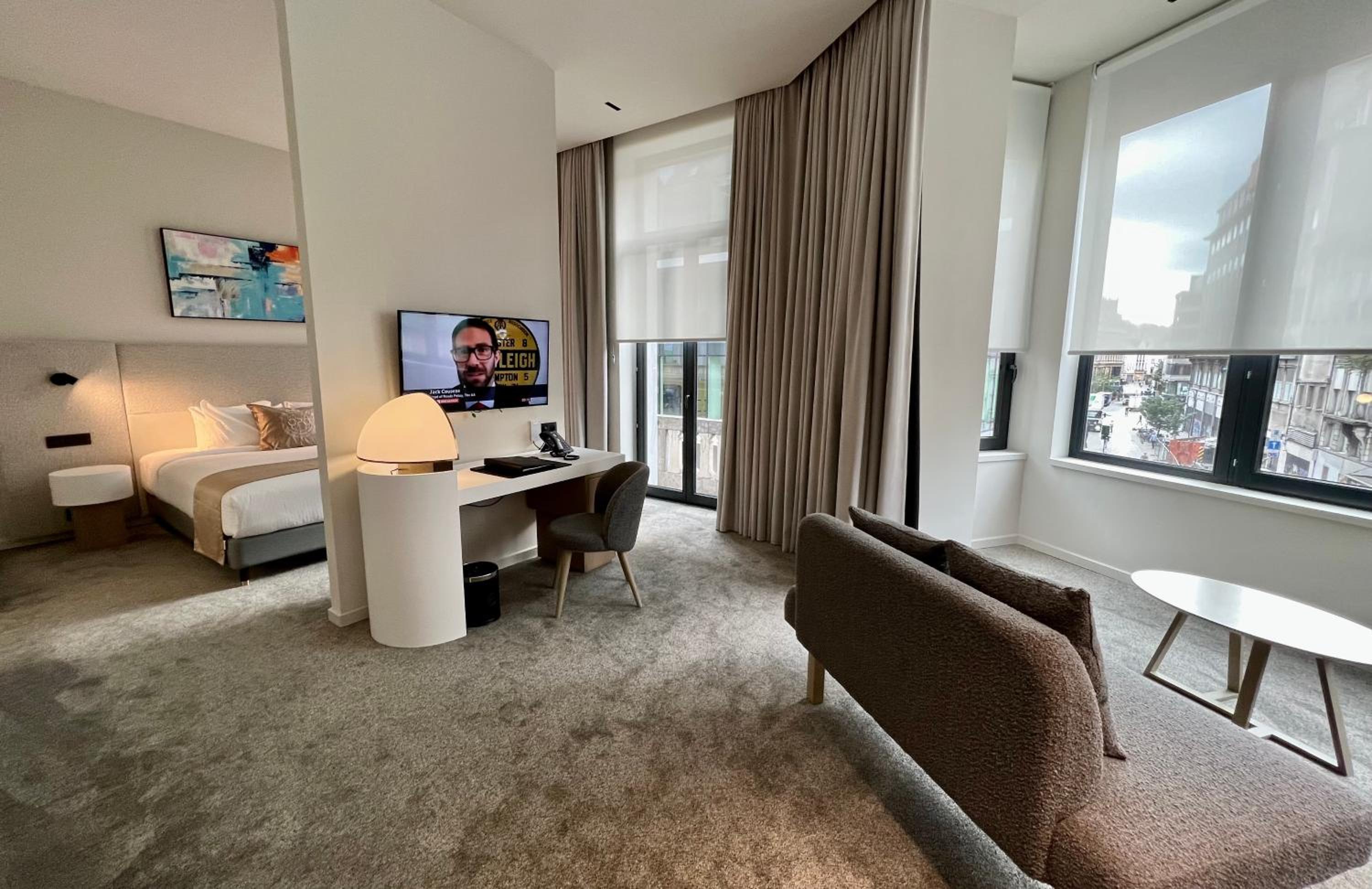 Executive Suite photo 1