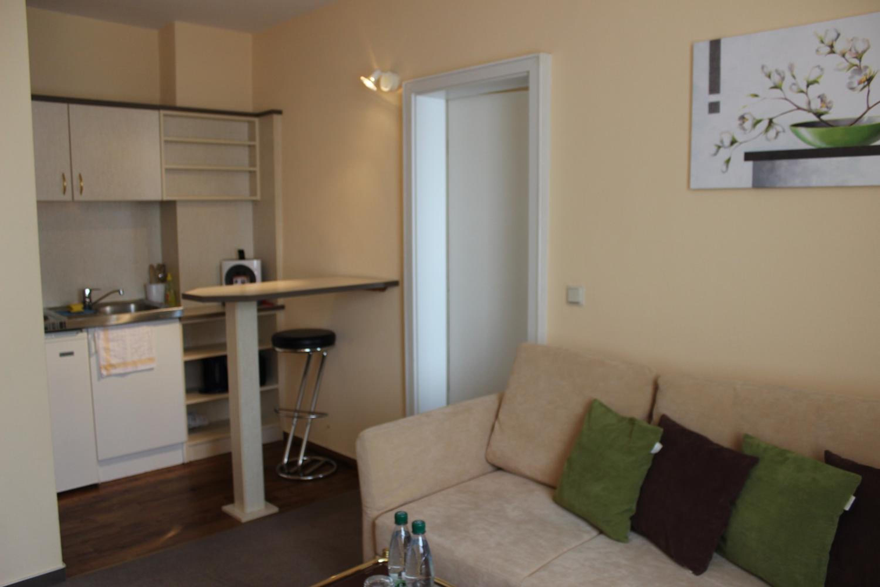 Twin Room with Bathroom photo 2