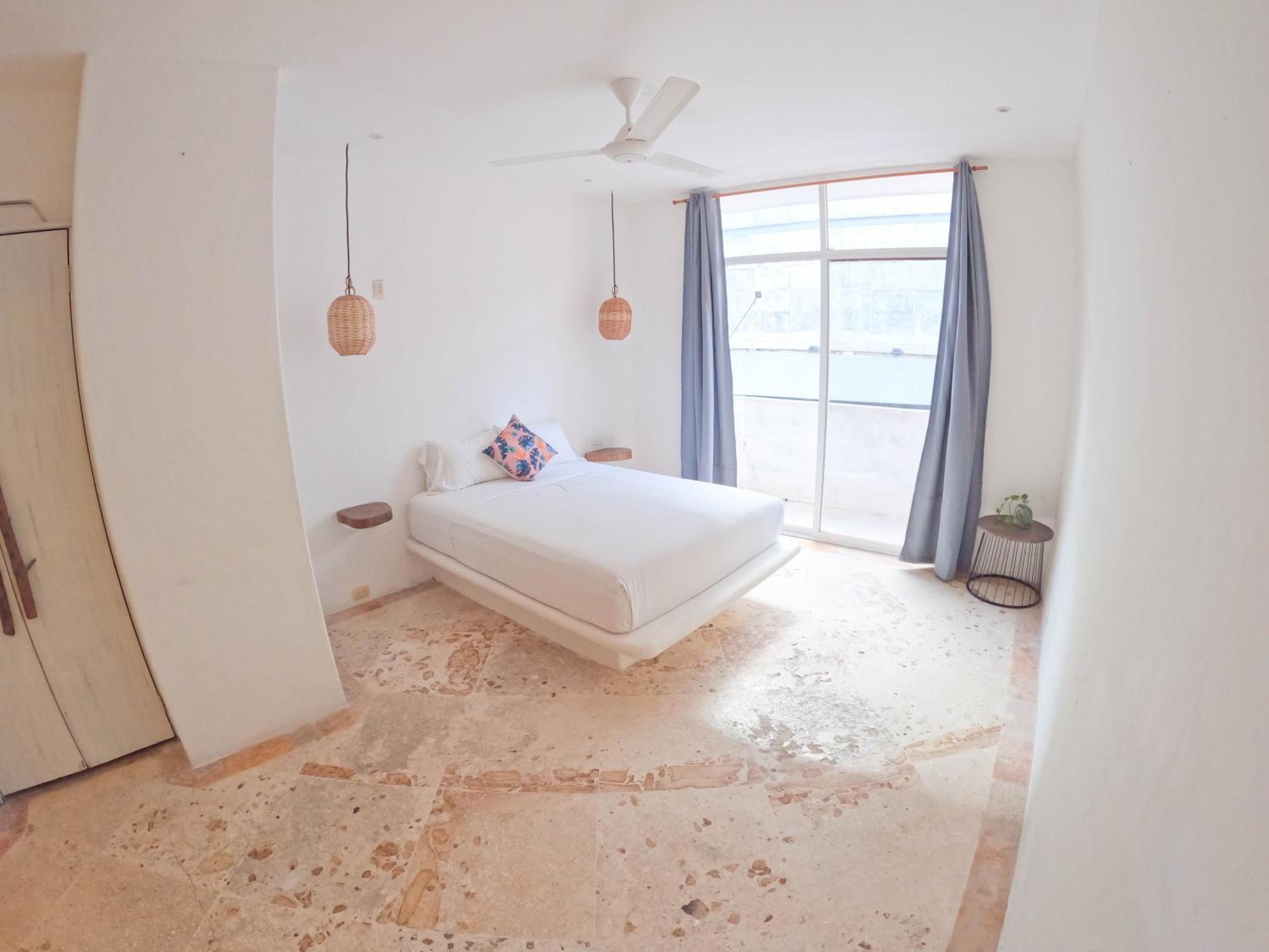 Quadruple Room - Photo 17