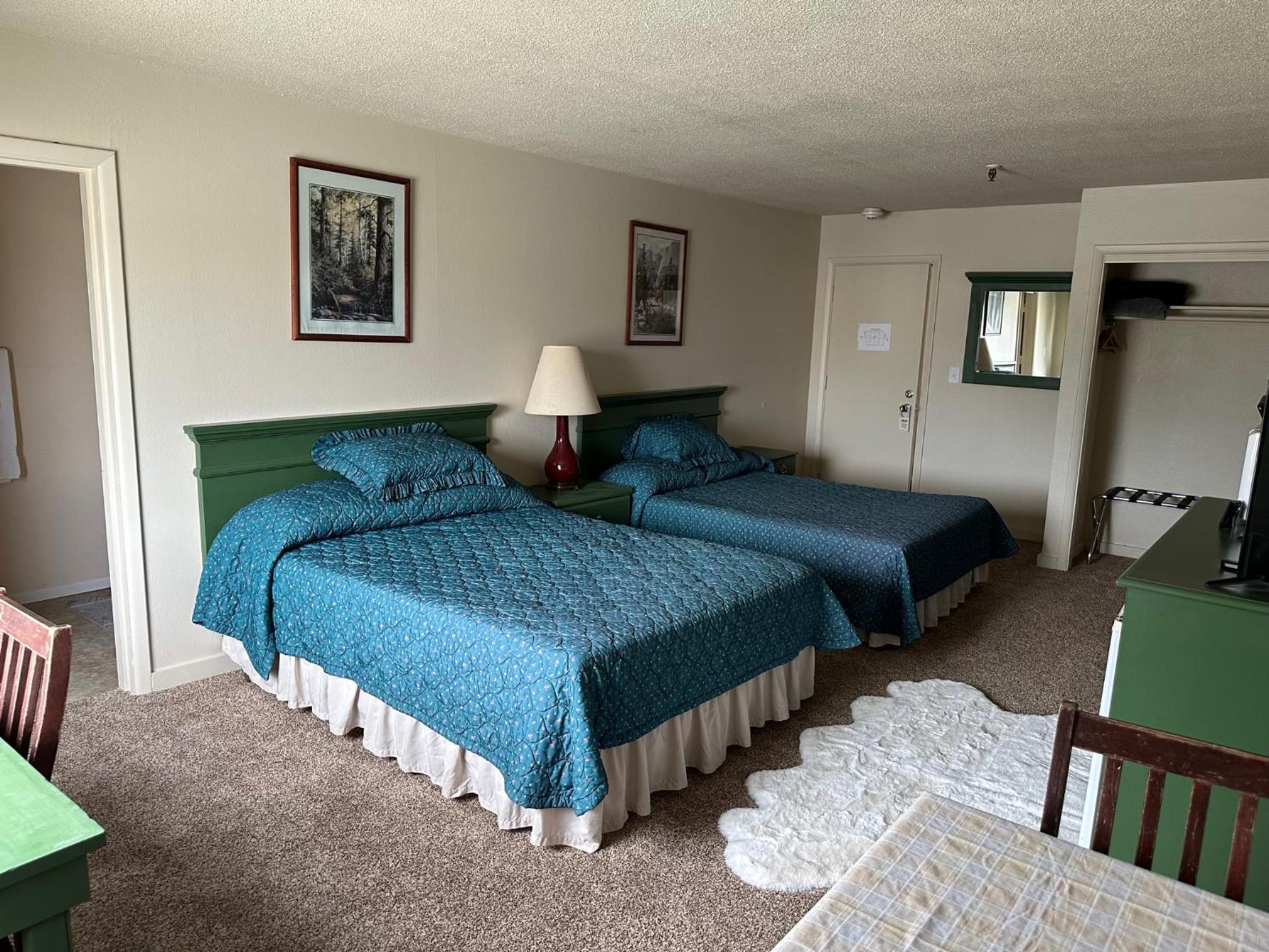 Double Room with Private Bathroom photo 3