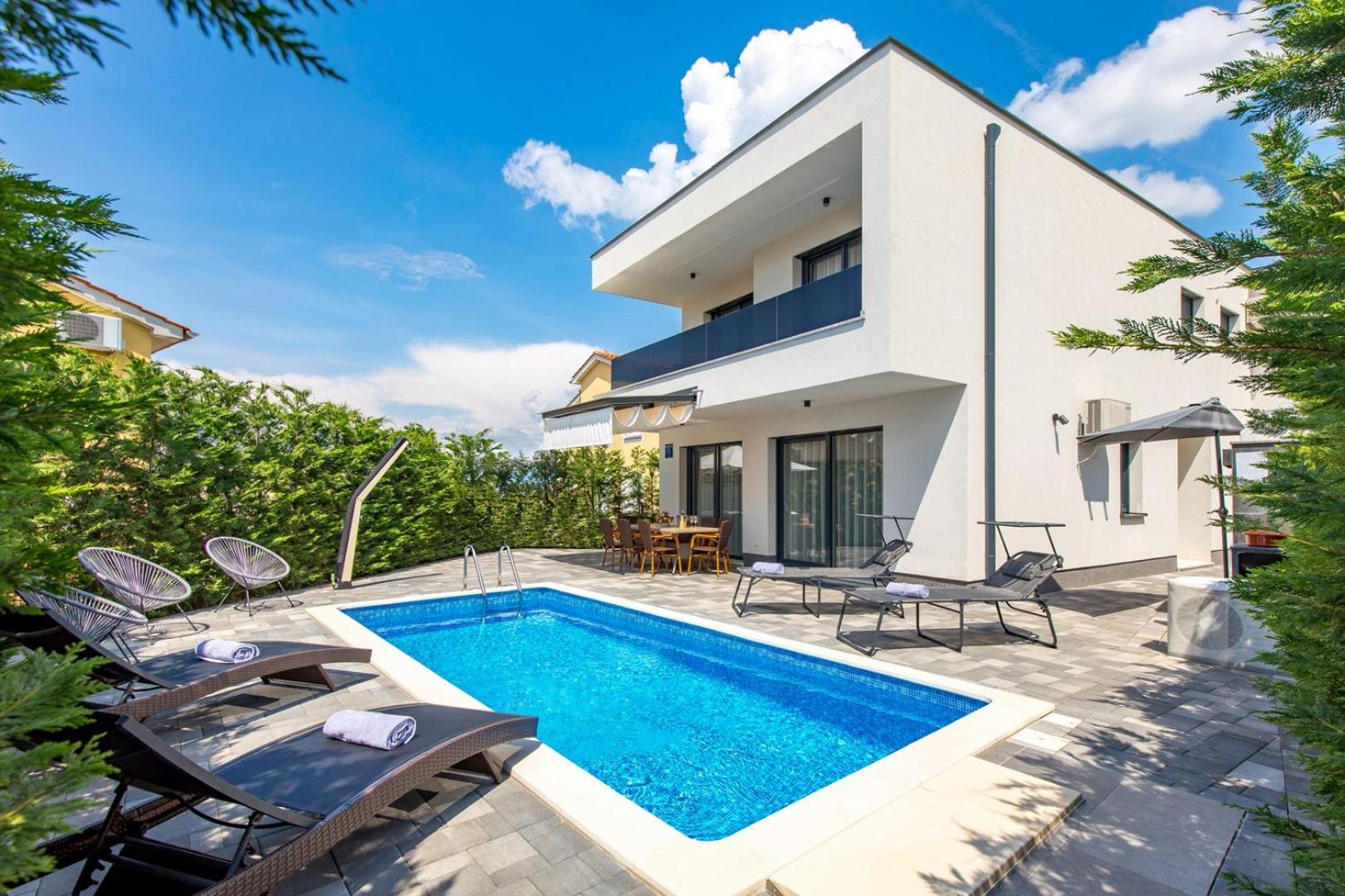 Villa with Private Pool photo 2