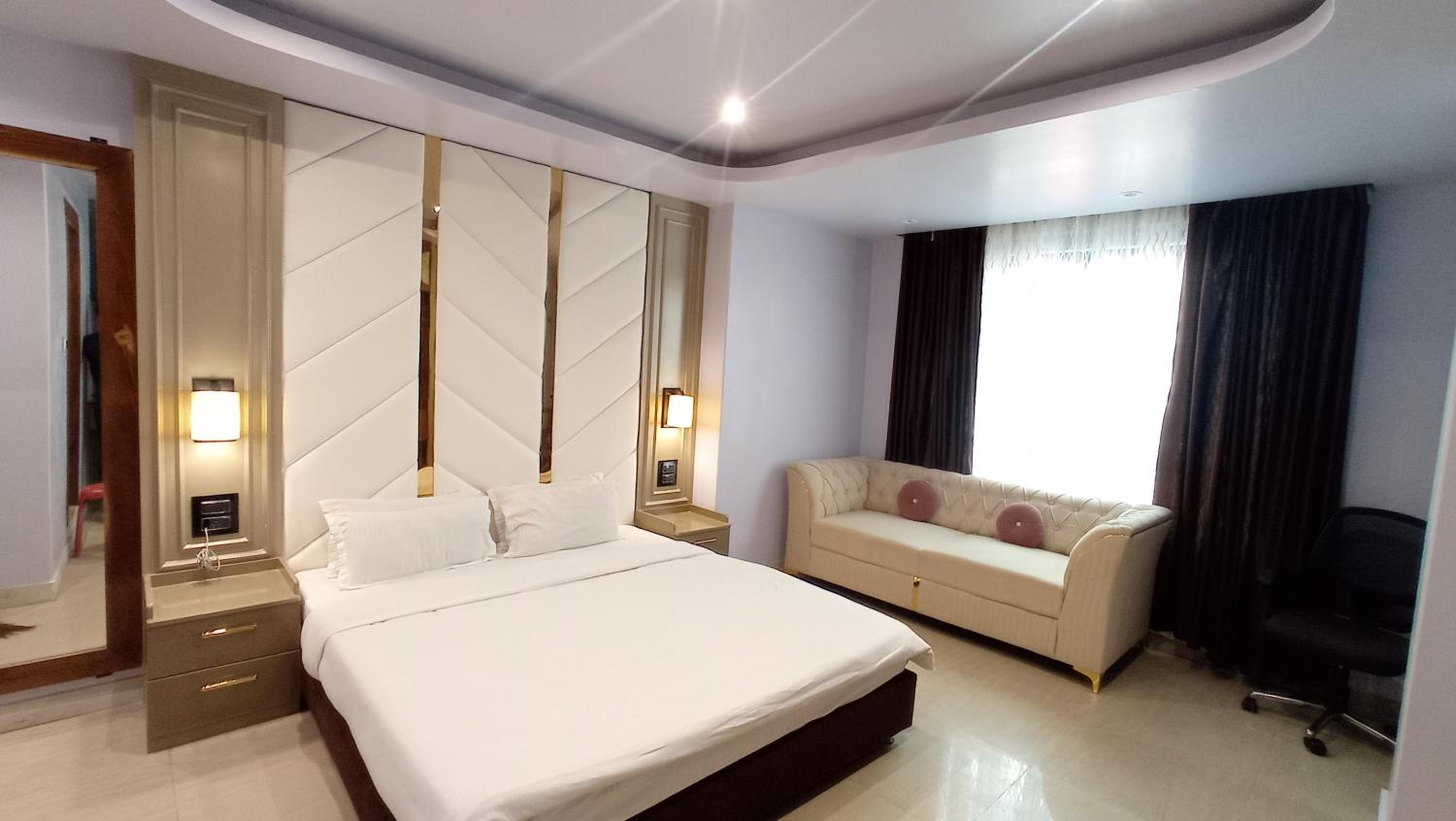 Superior Suite photo 2