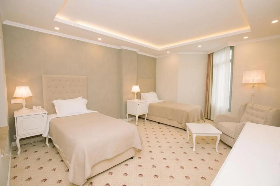 Triple Room - Photo 2
