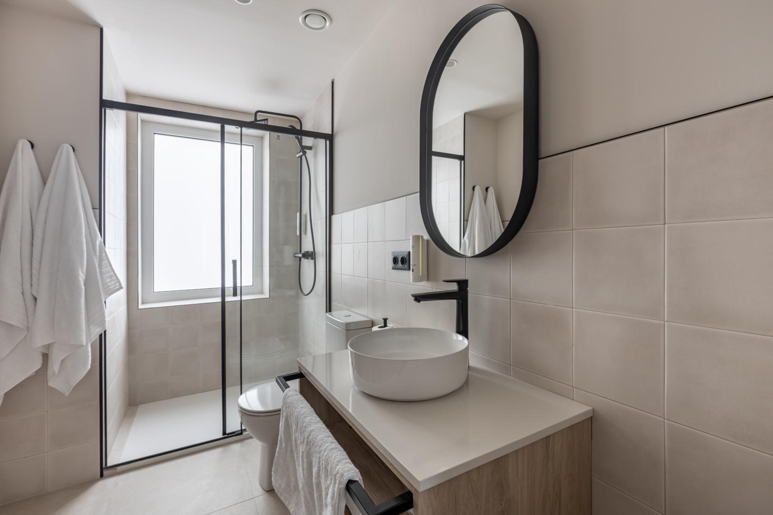 Two-Bedroom Apartment - Photo 8