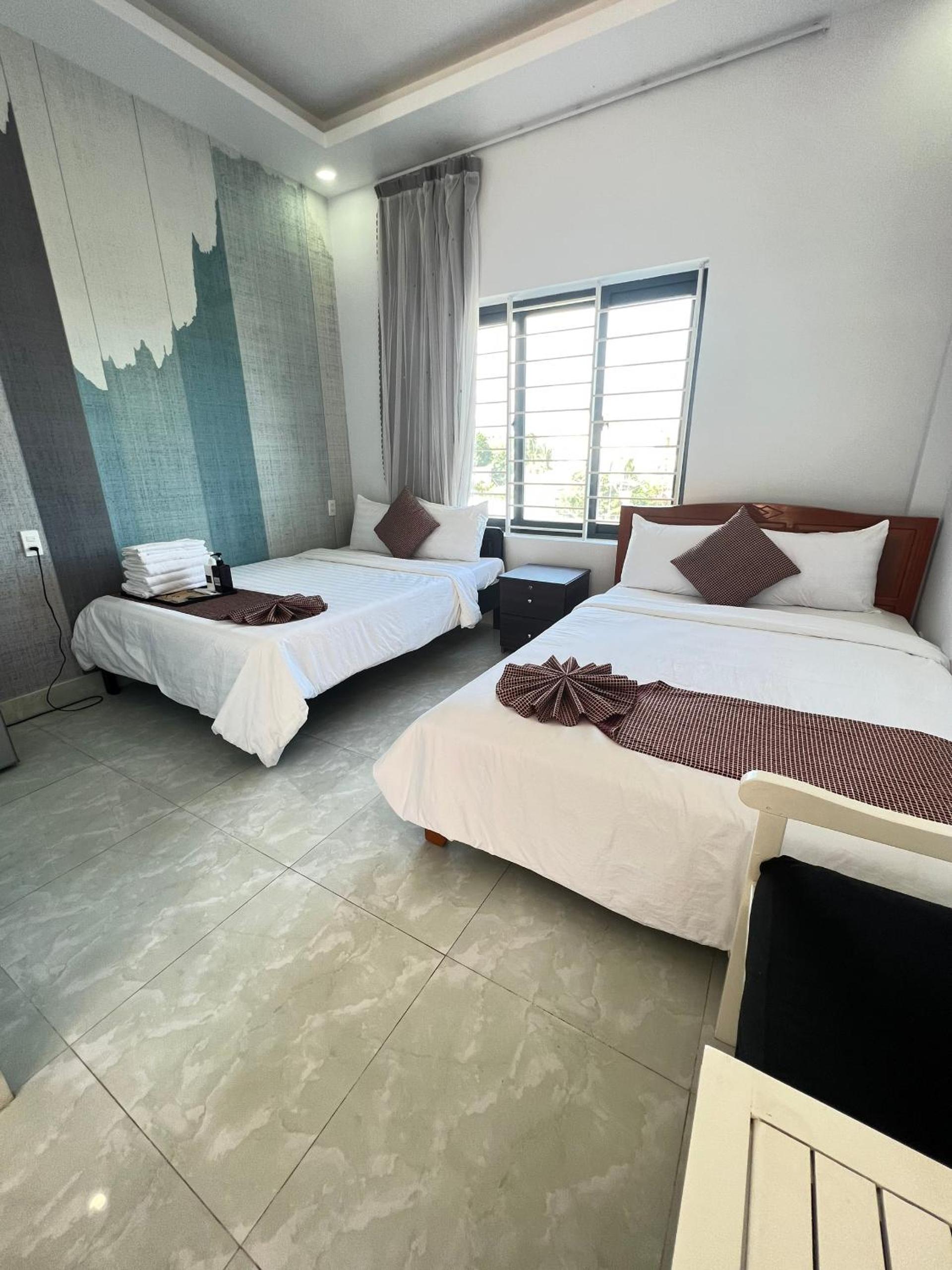Family Double Room - Photo 17