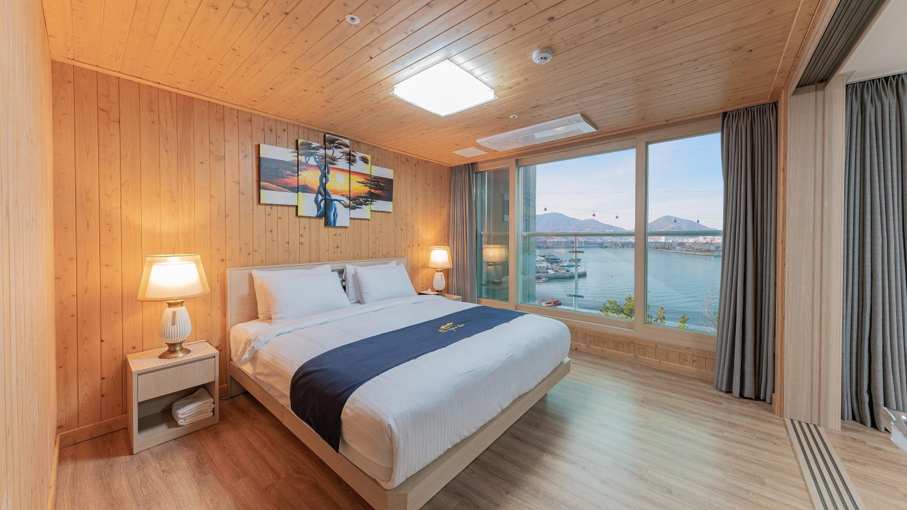 Pala Suite with Ocean View photo 1