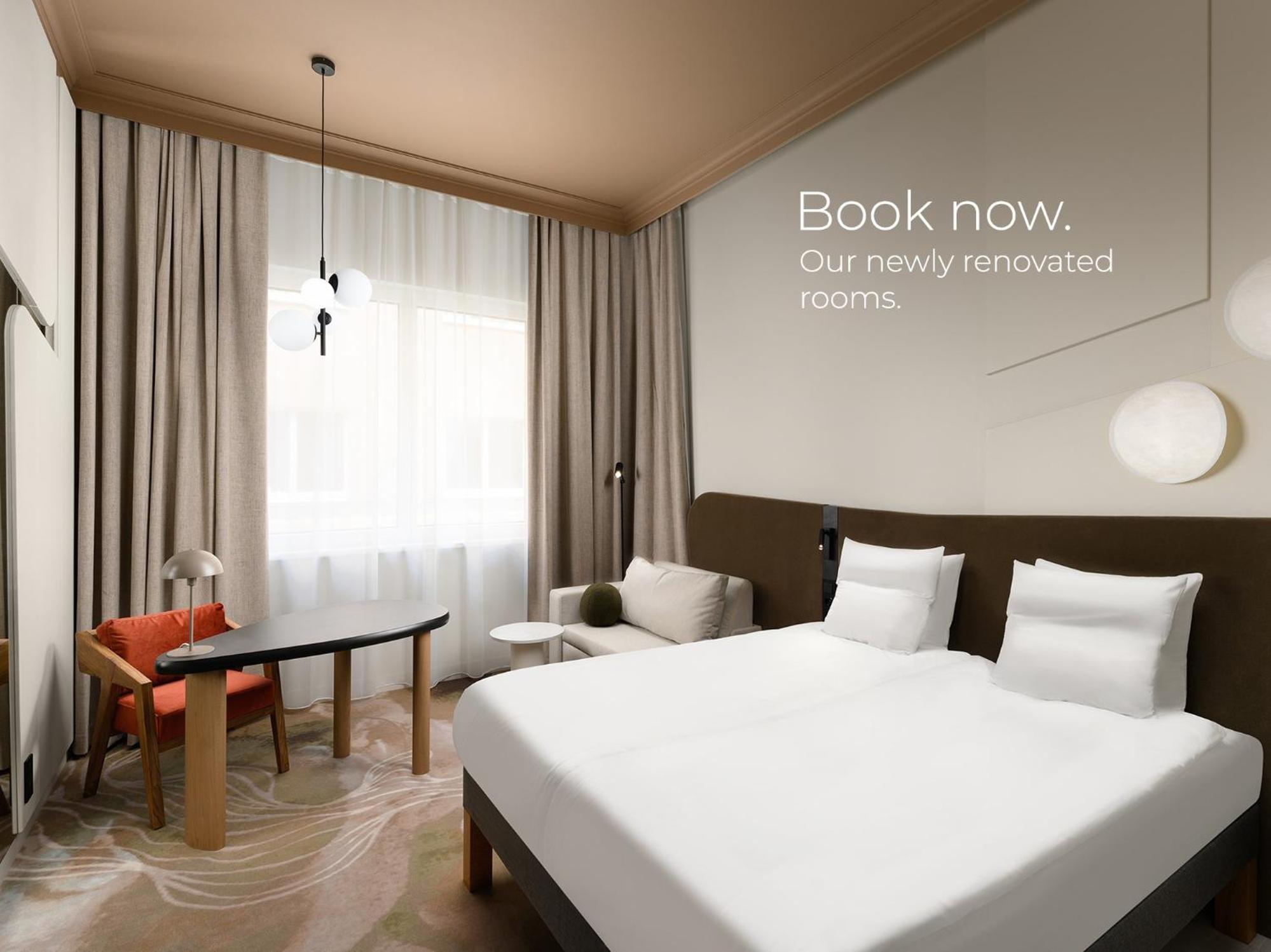 Deluxe Double Room with Sofa - Photo 2