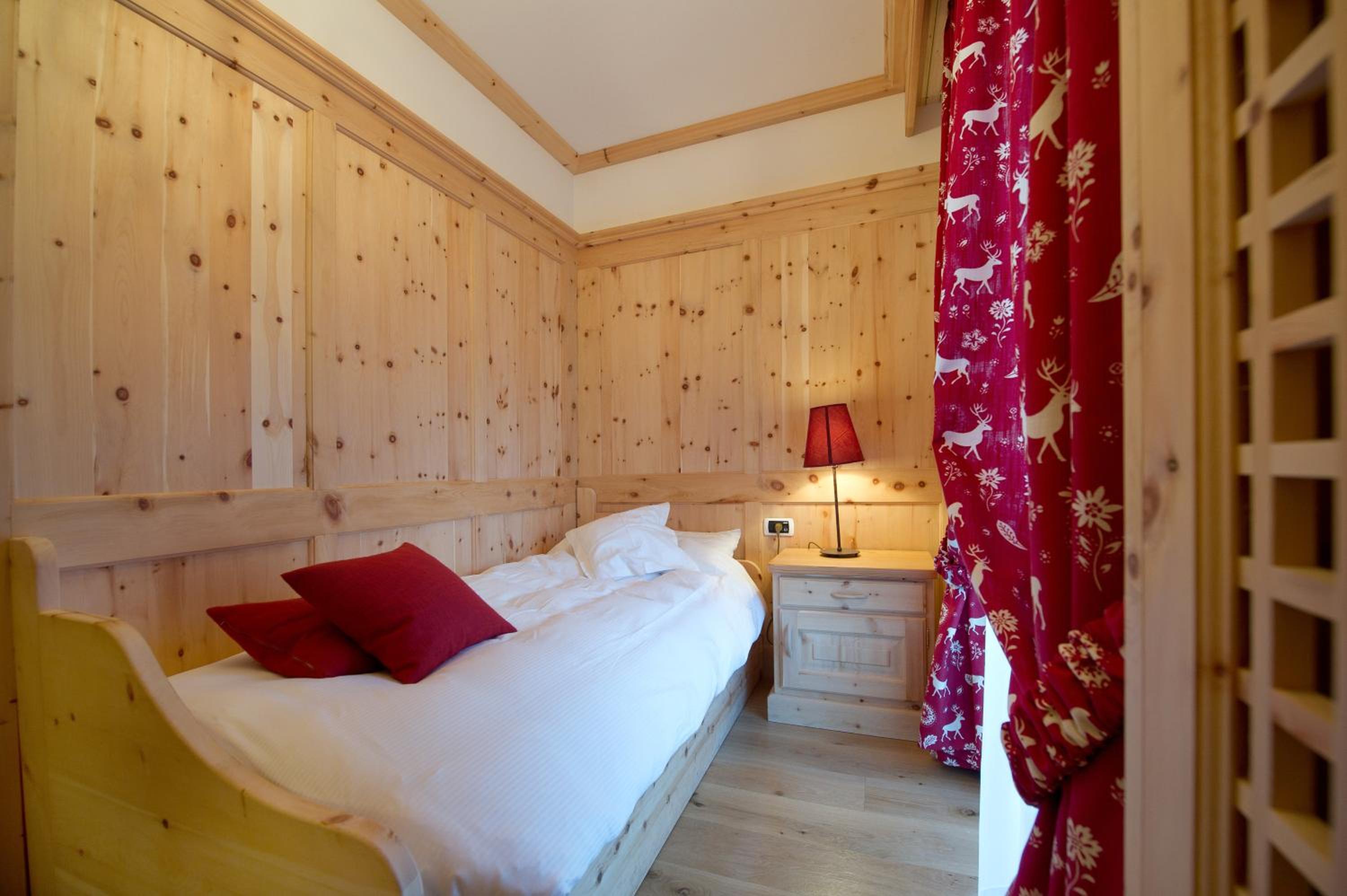 Single Room with Mountain View photo 1