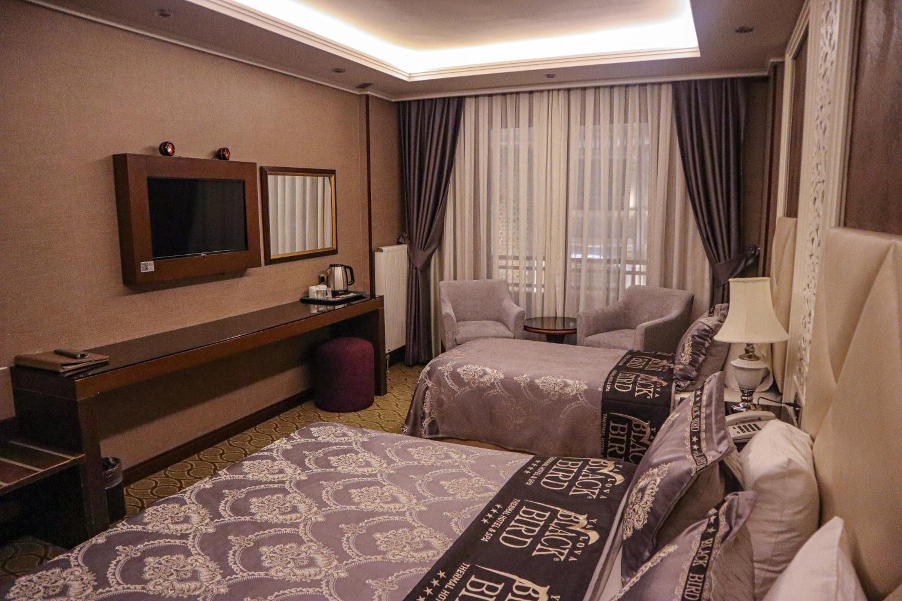 Standard Double or Twin Room - Photo 2