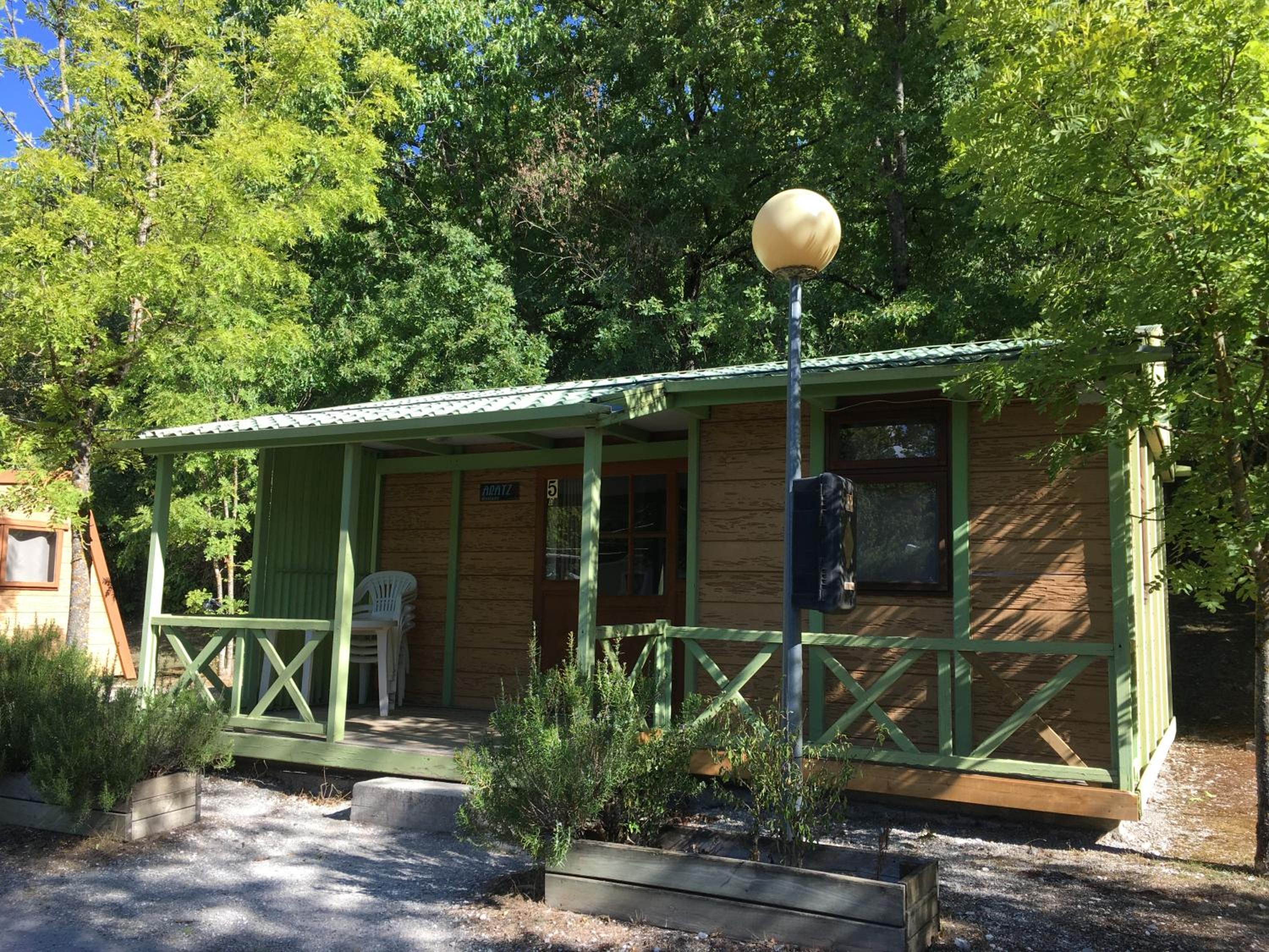 Bungalow photo 2