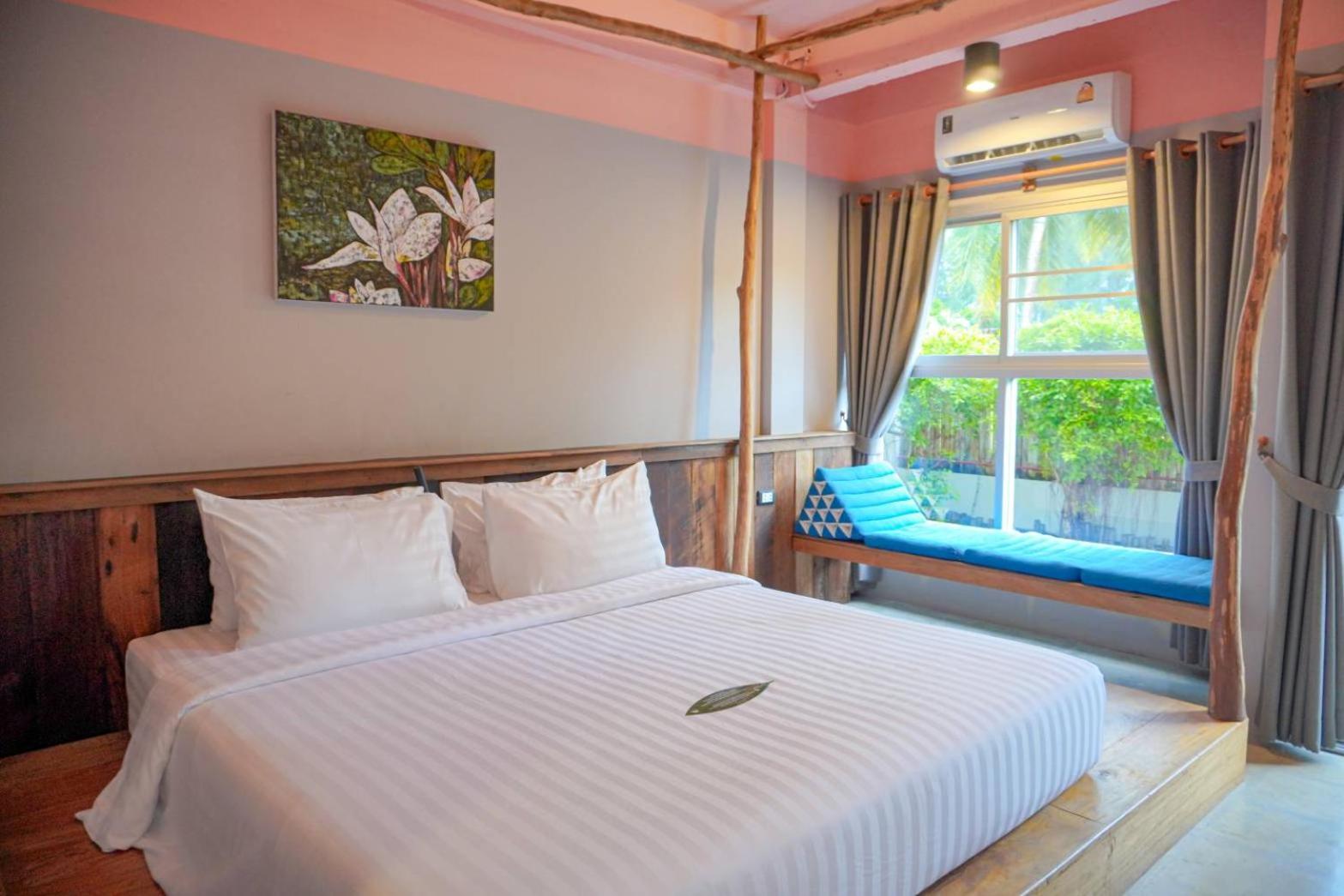 Deluxe Room - Photo 1