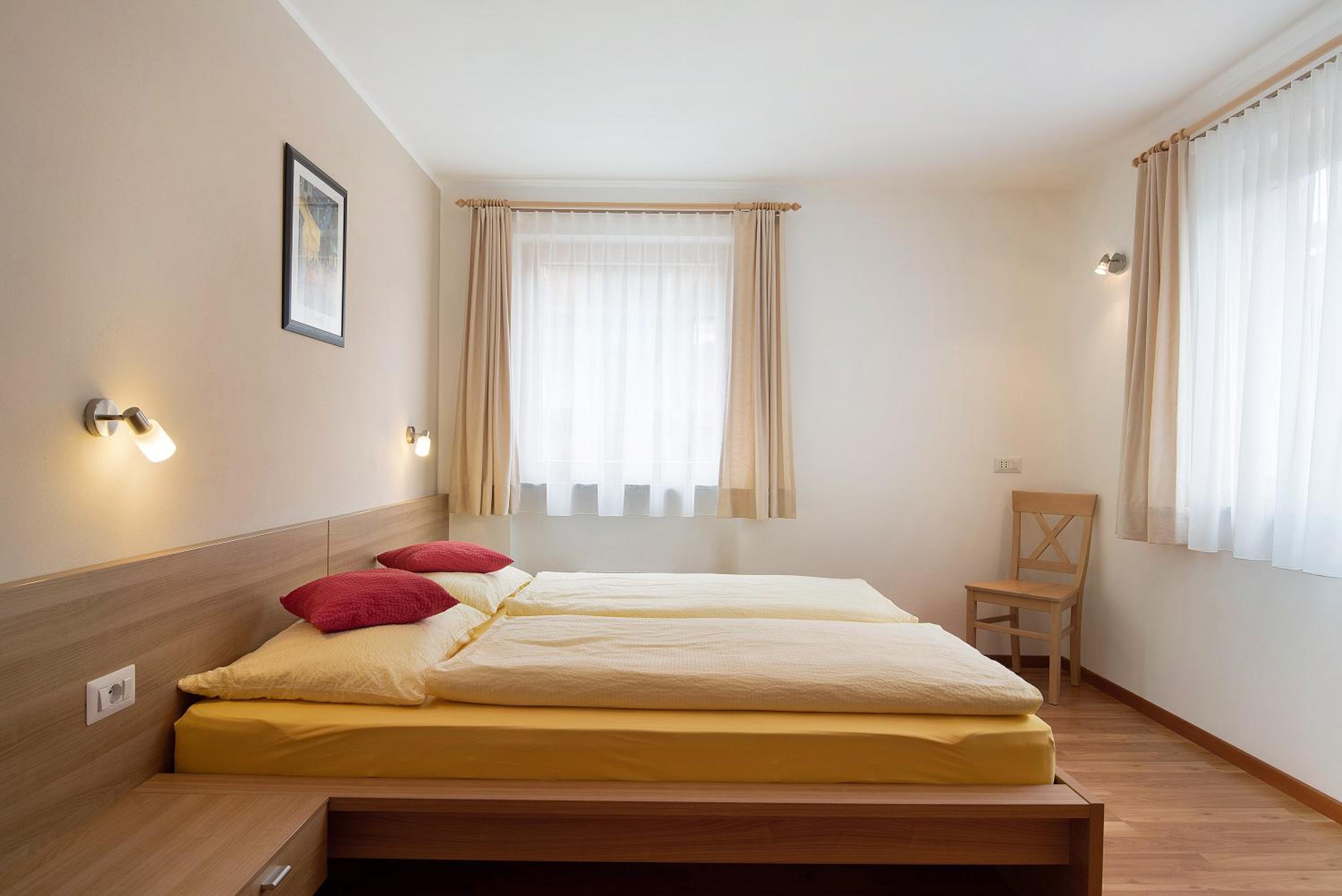Superior One-Bedroom Apartment with Balcony