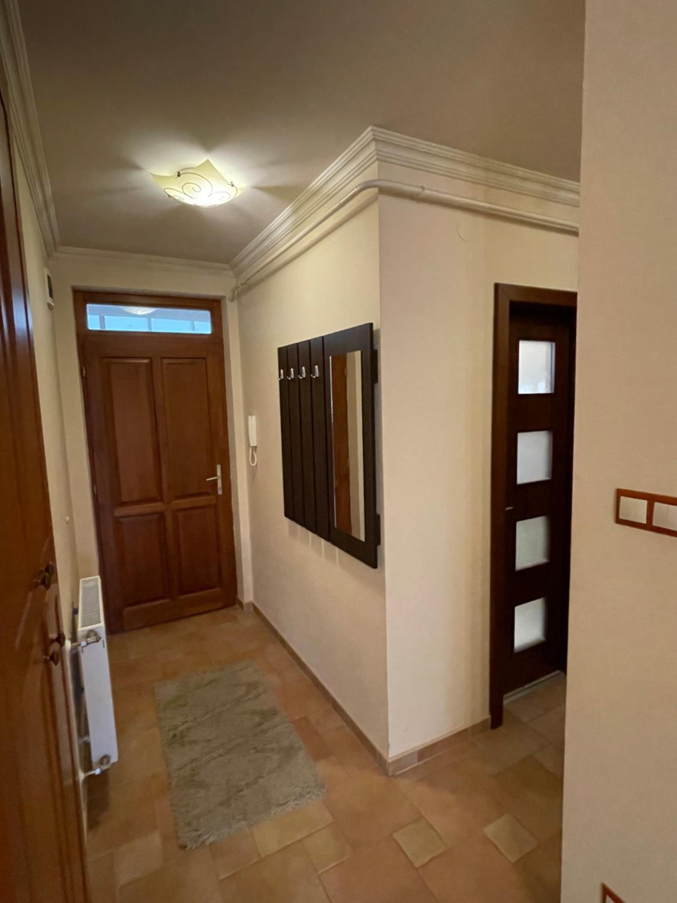 Apartment - Photo 5