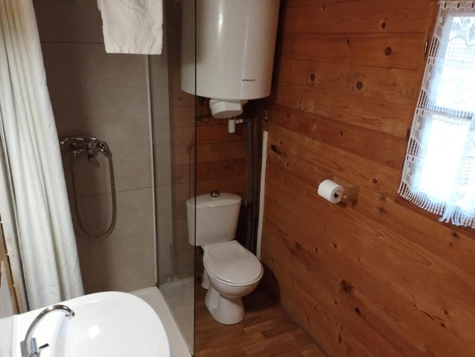 One-Bedroom Chalet photo 3