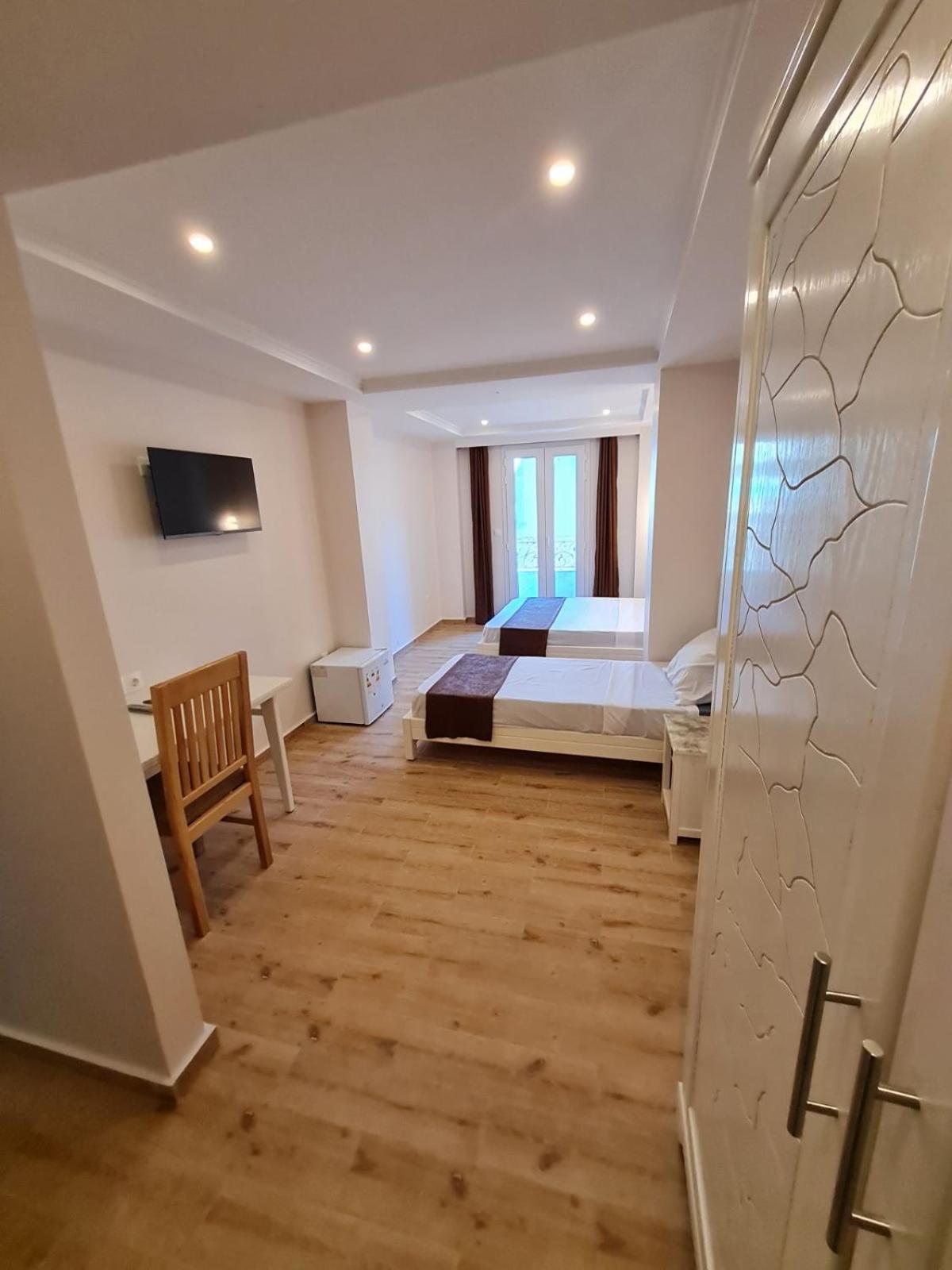 Triple Room With Balcony photo 2