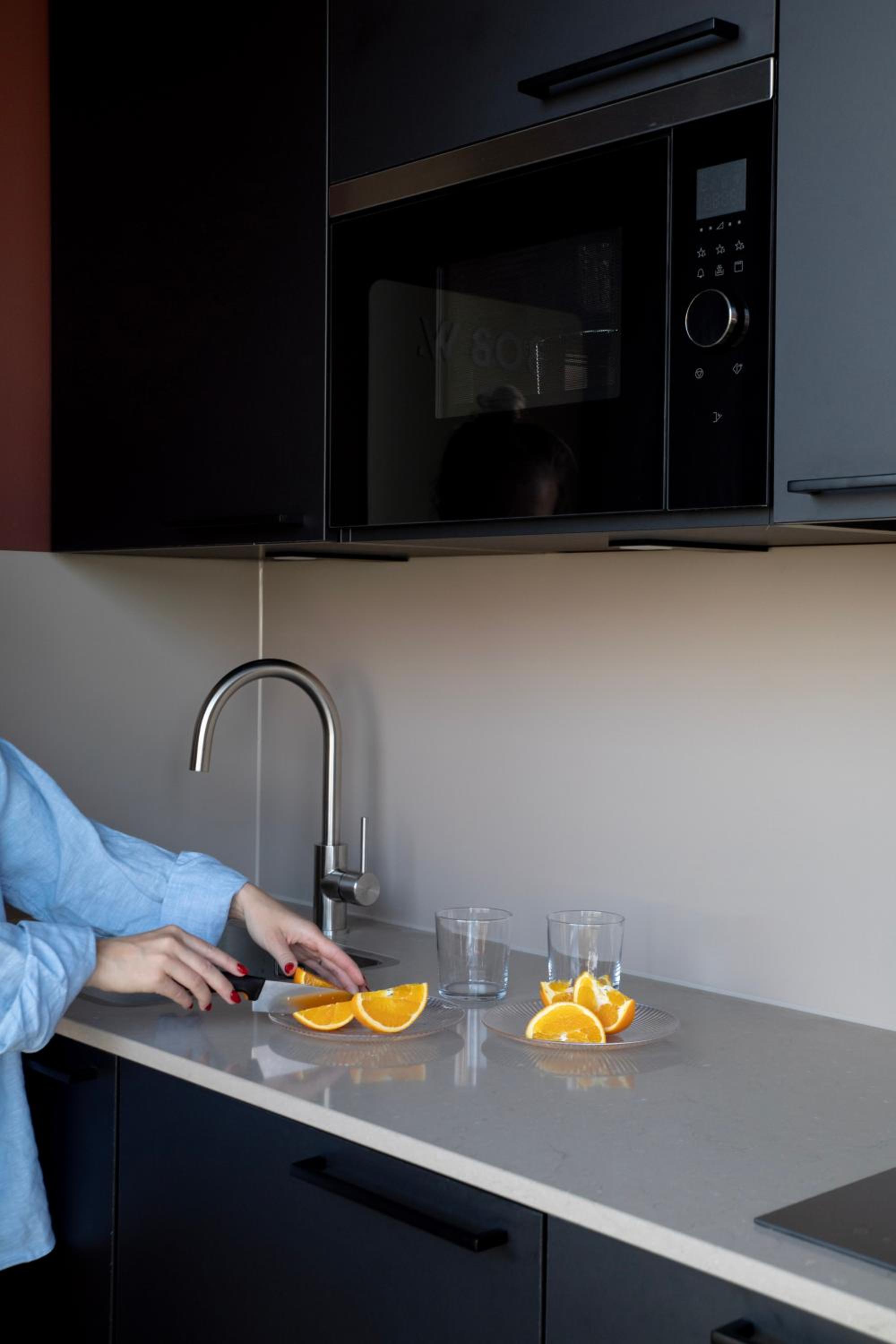 Original Studio with Kitchen thumbnail 5