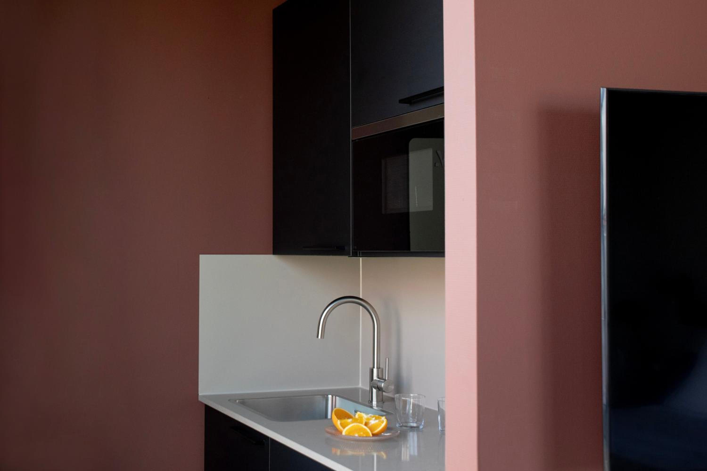 Original Studio with Kitchen