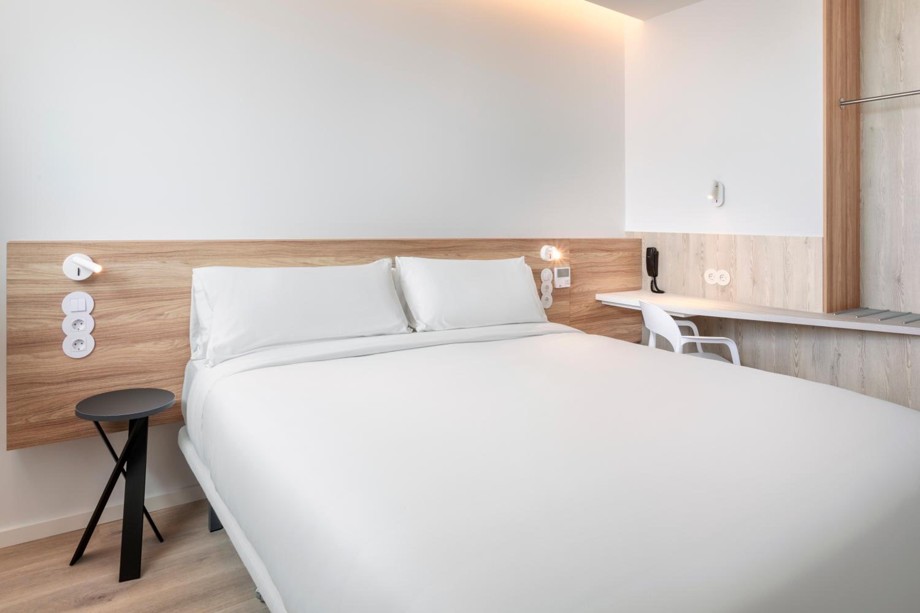 Double Room - Photo 3