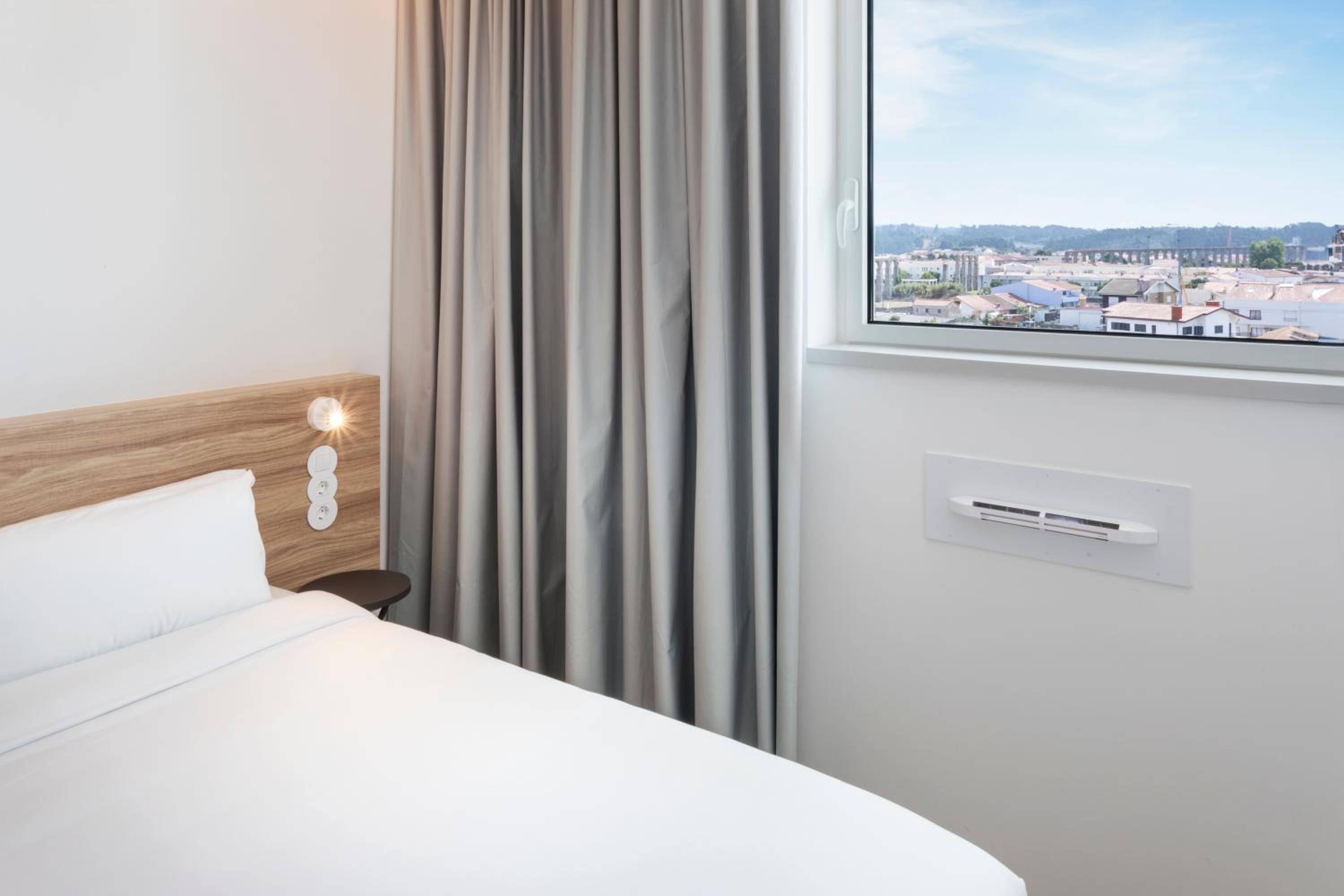 Double Room - Photo 5