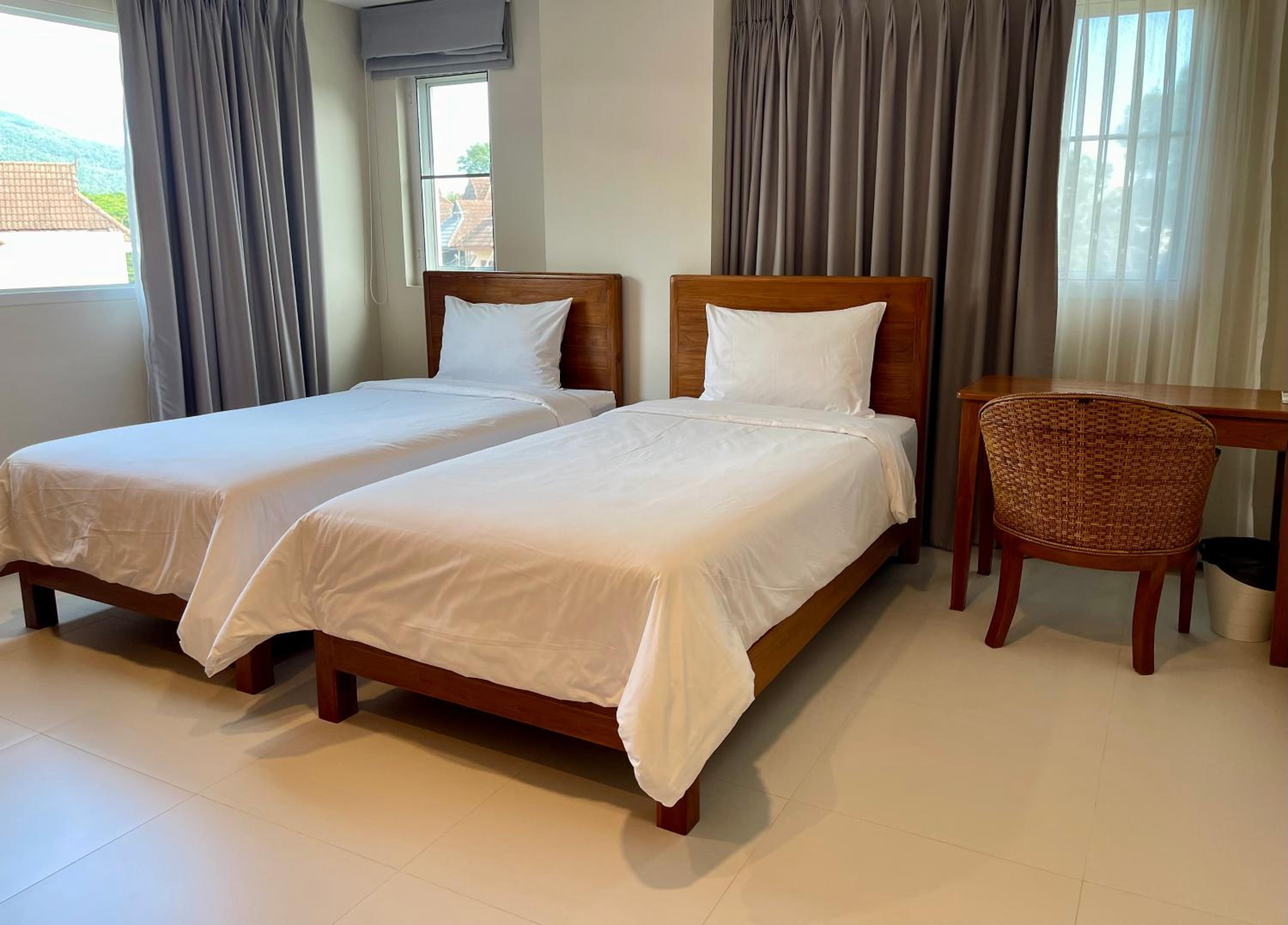 Two-Bedroom Suite - Photo 13