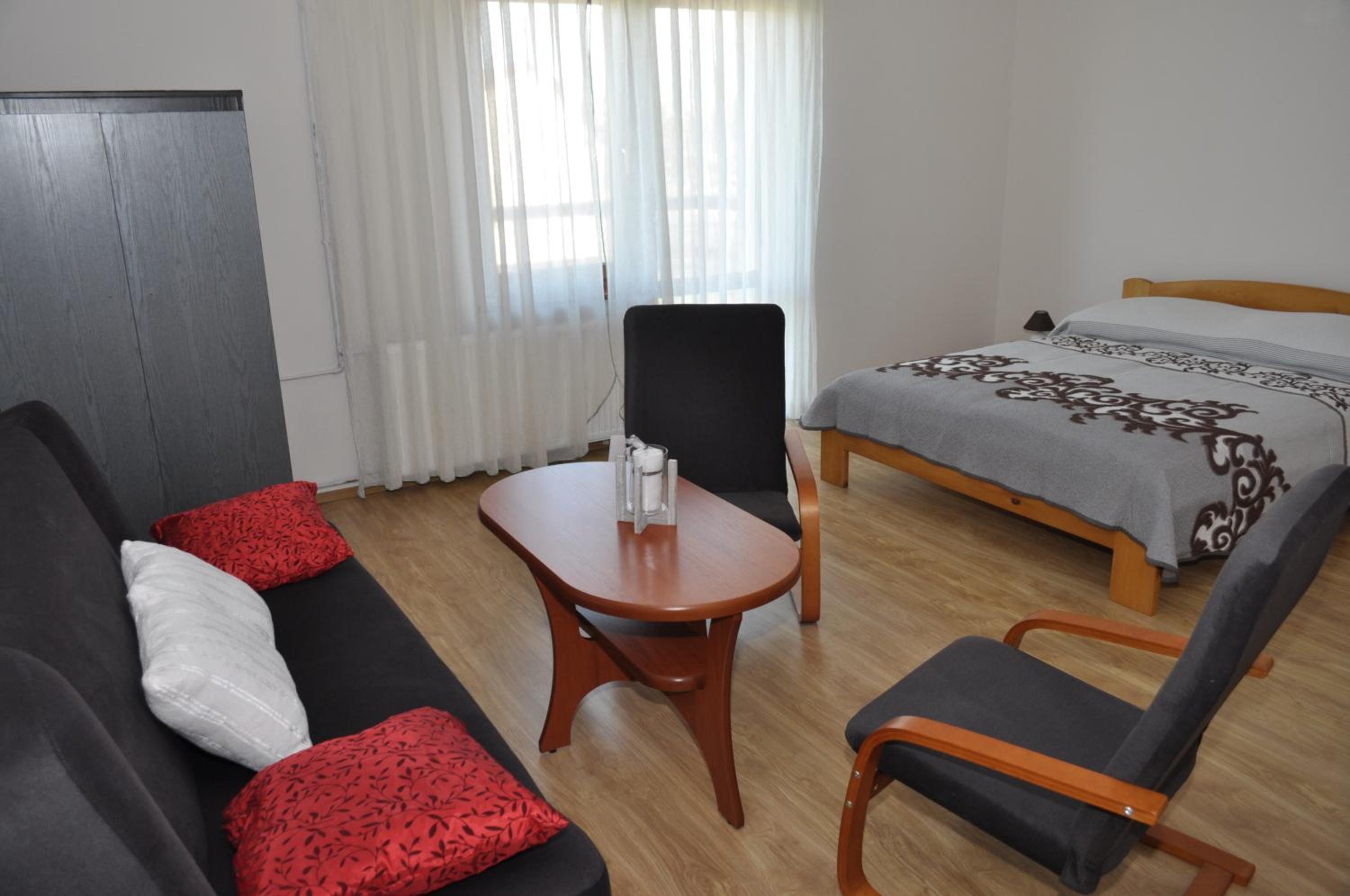 Apartment with Terrace photo 3