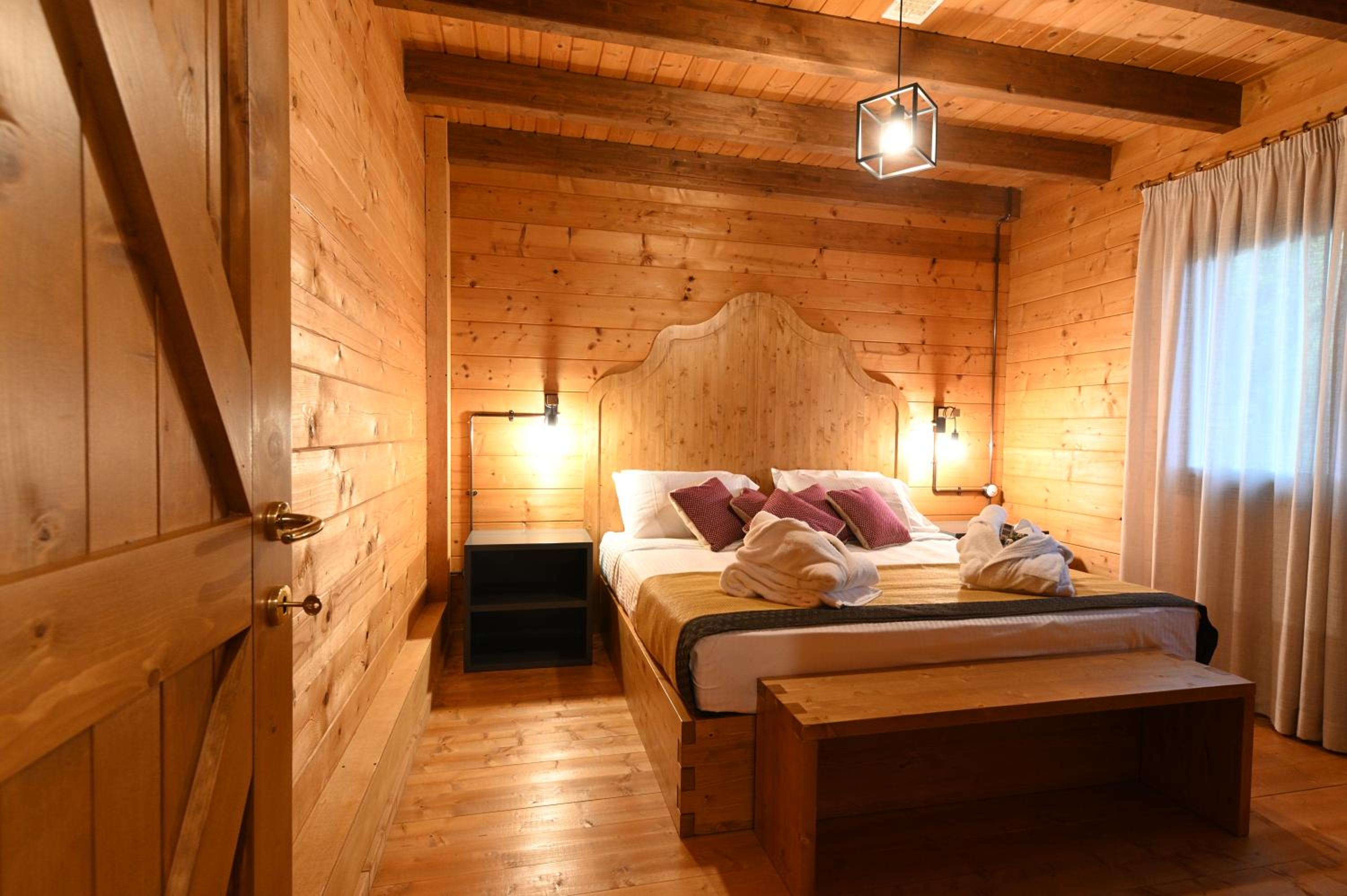 Superior Chalet - Photo 9