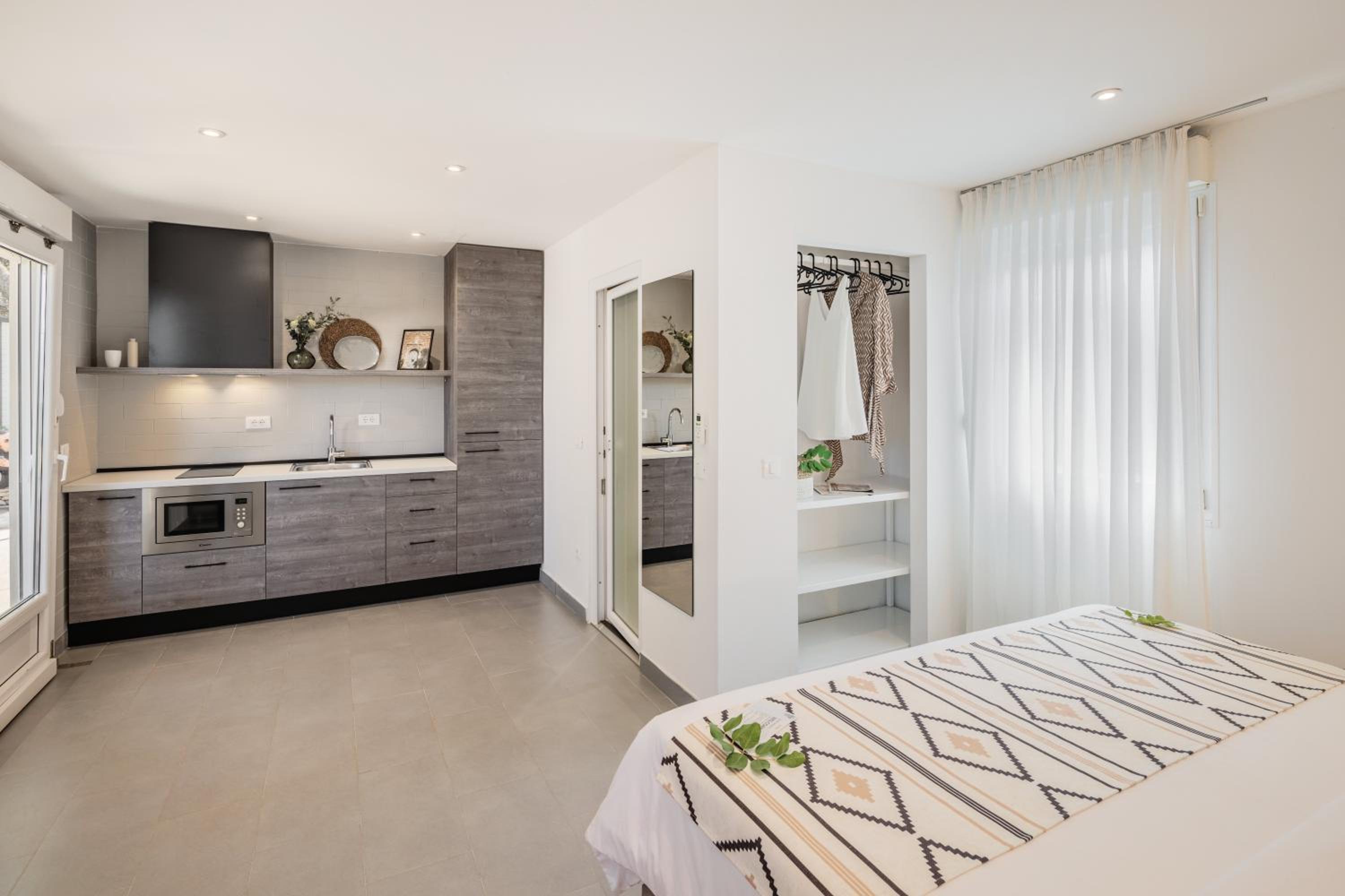 Studio Apartment with Plunge Pool