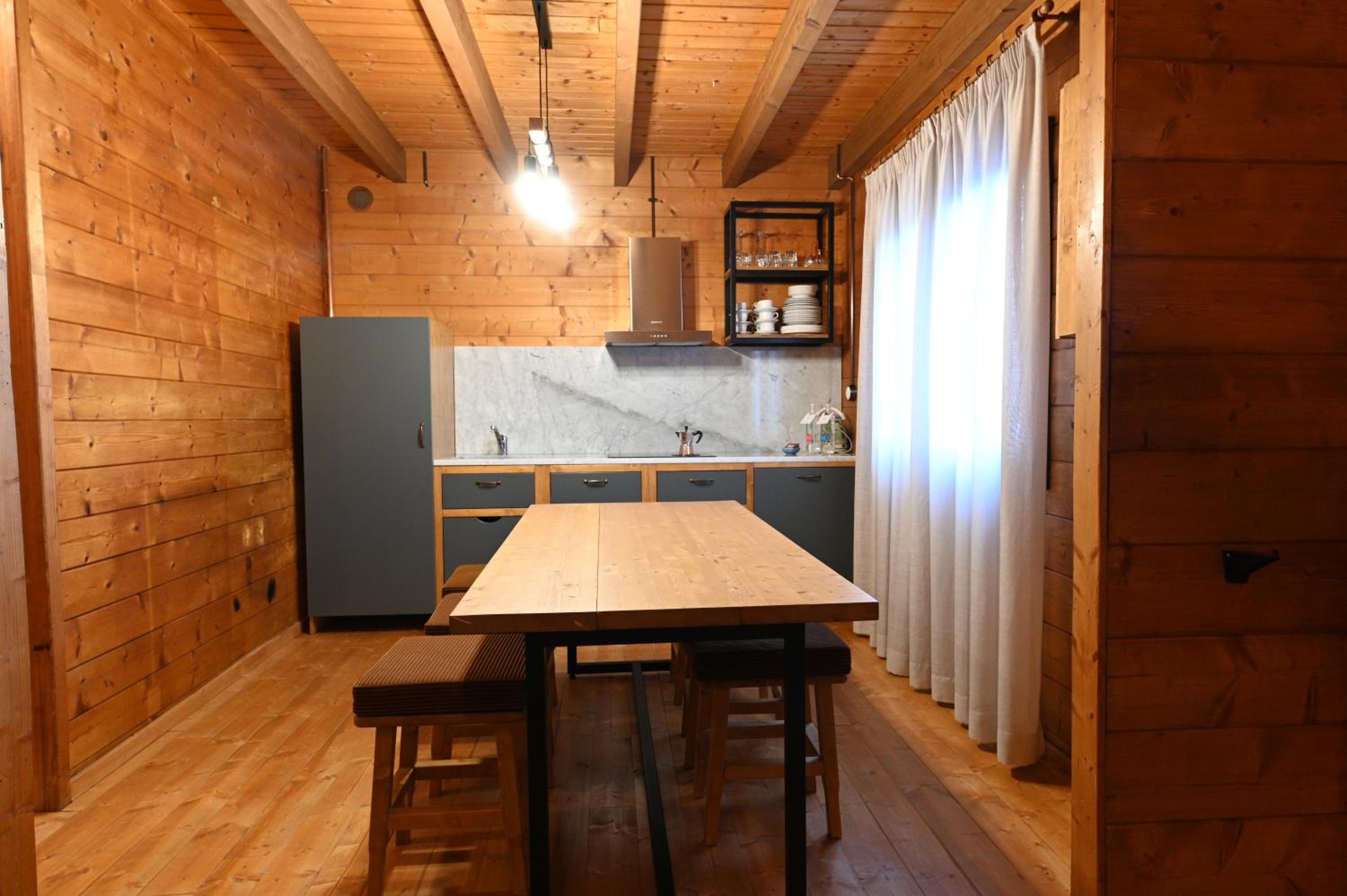 Superior Chalet - Photo 12