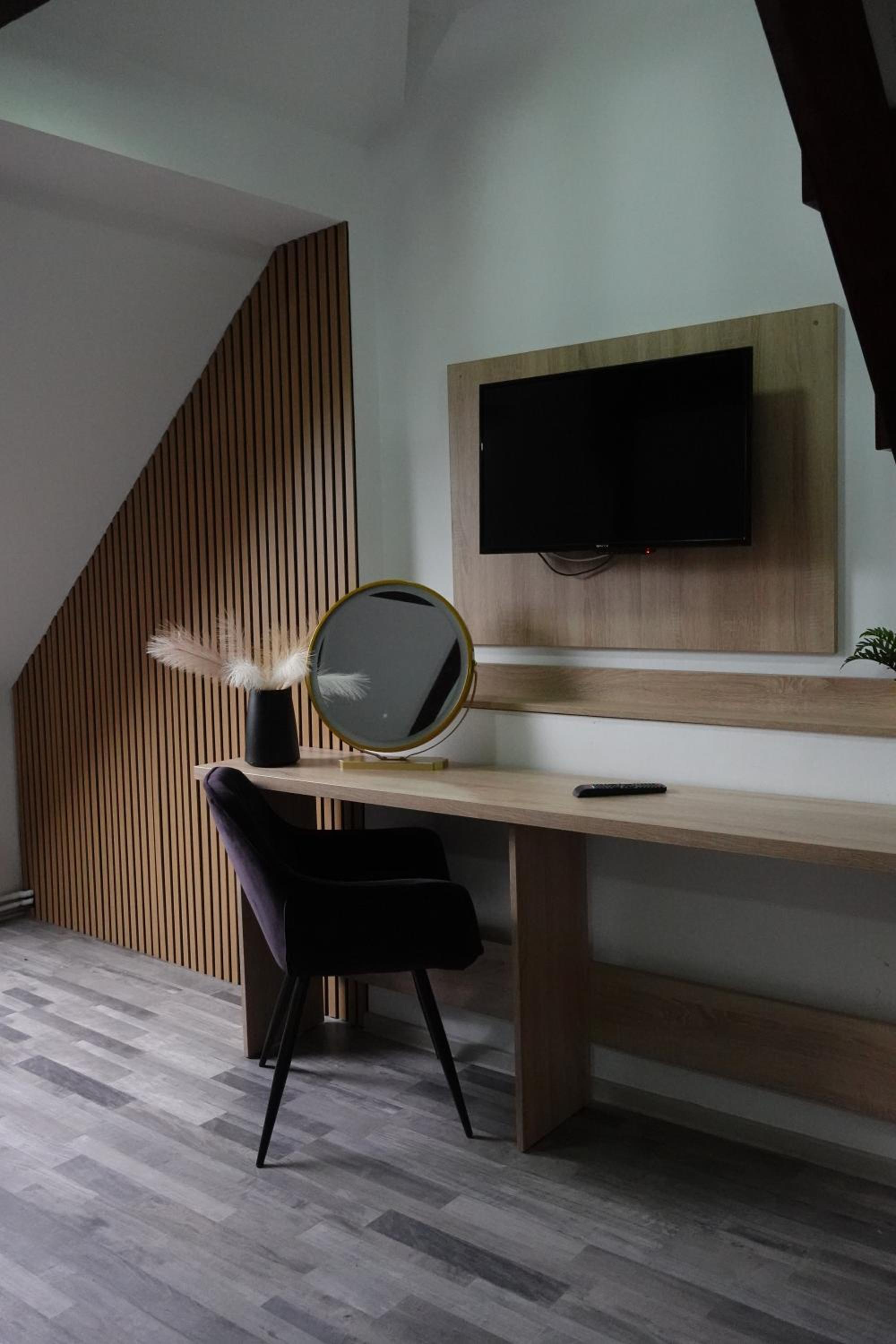 Attic Triple Room without balcony photo 1