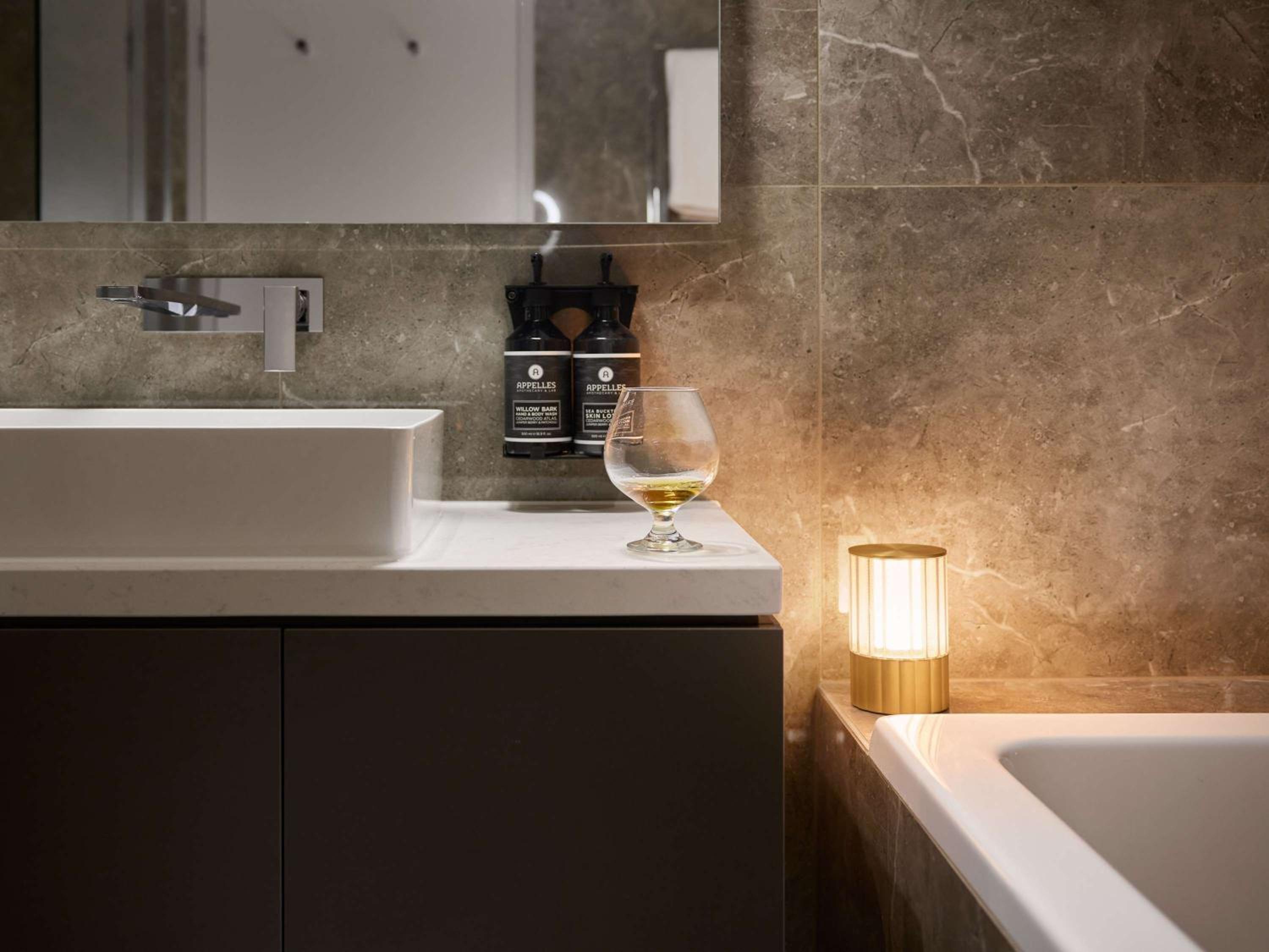 North Terrace Studio Suite - Photo 10