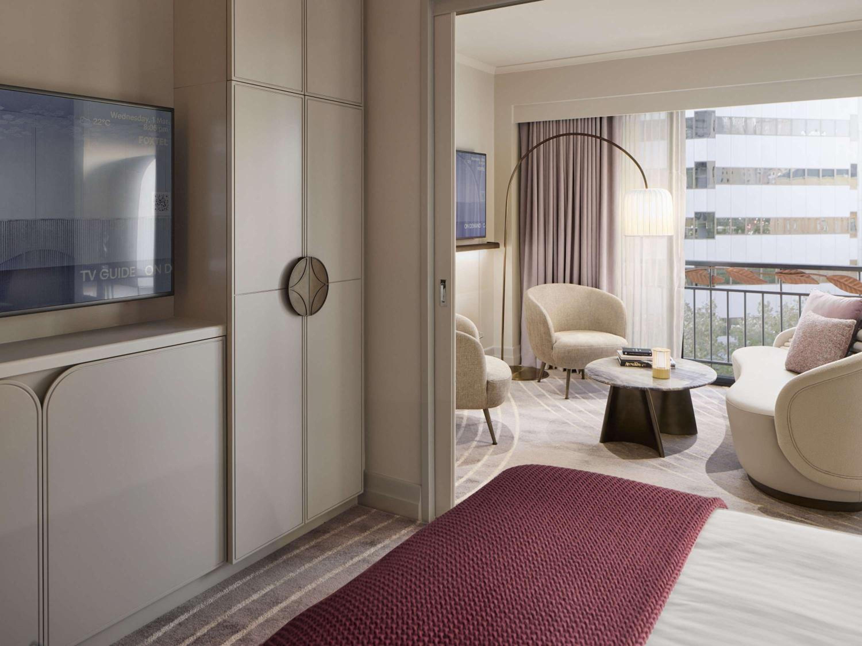 North Terrace Studio Suite - Photo 14